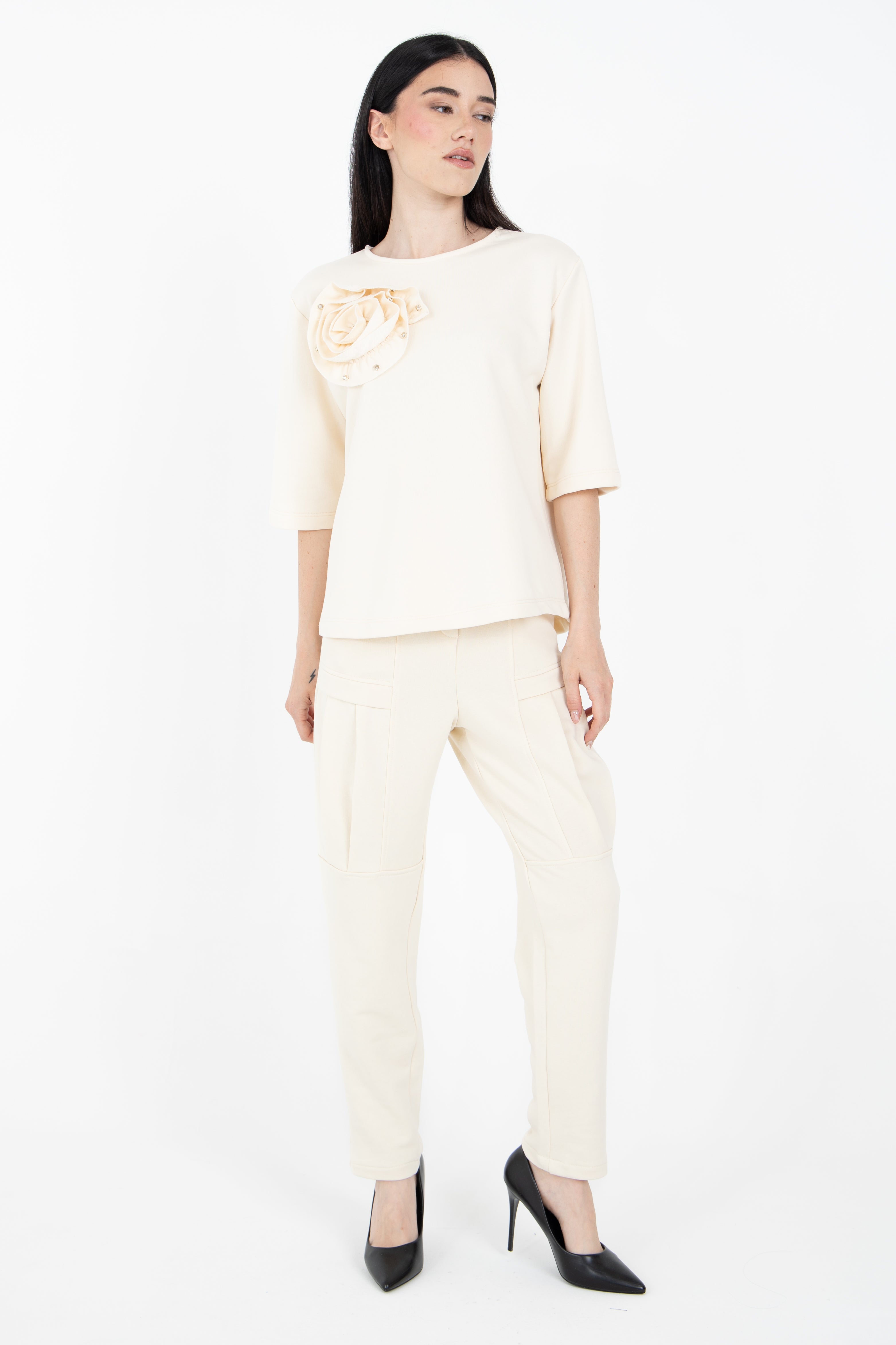 Felpa con applicazione