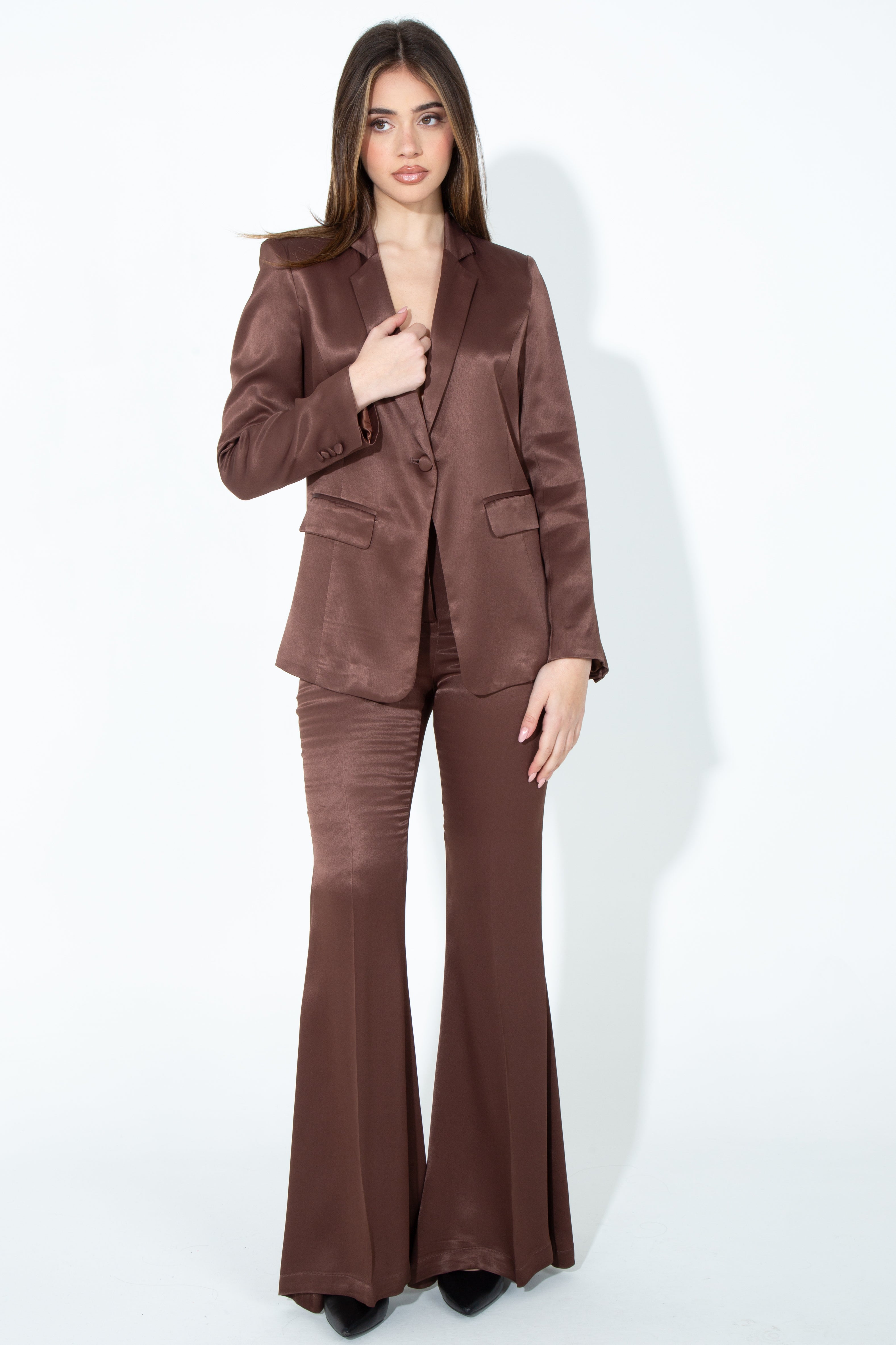 Pantalone a zampa in raso