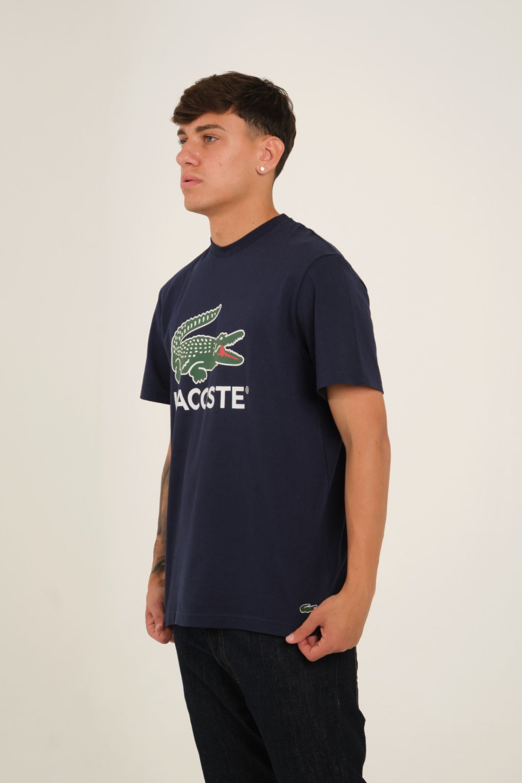 T-shirt con logo grande