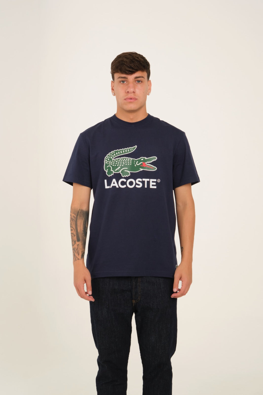 T-shirt con logo grande