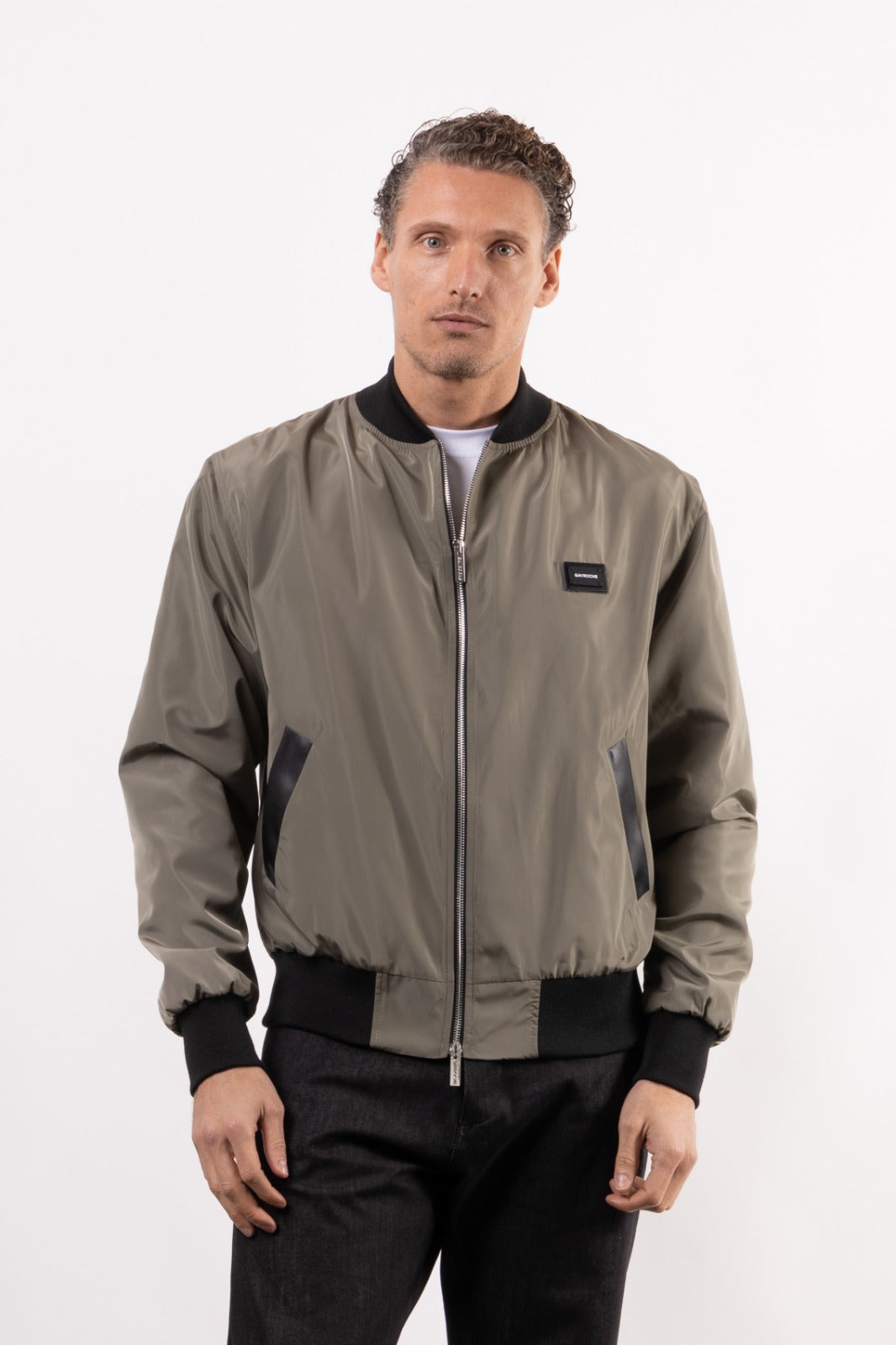 Giubbino bomber in tessuto tecnico