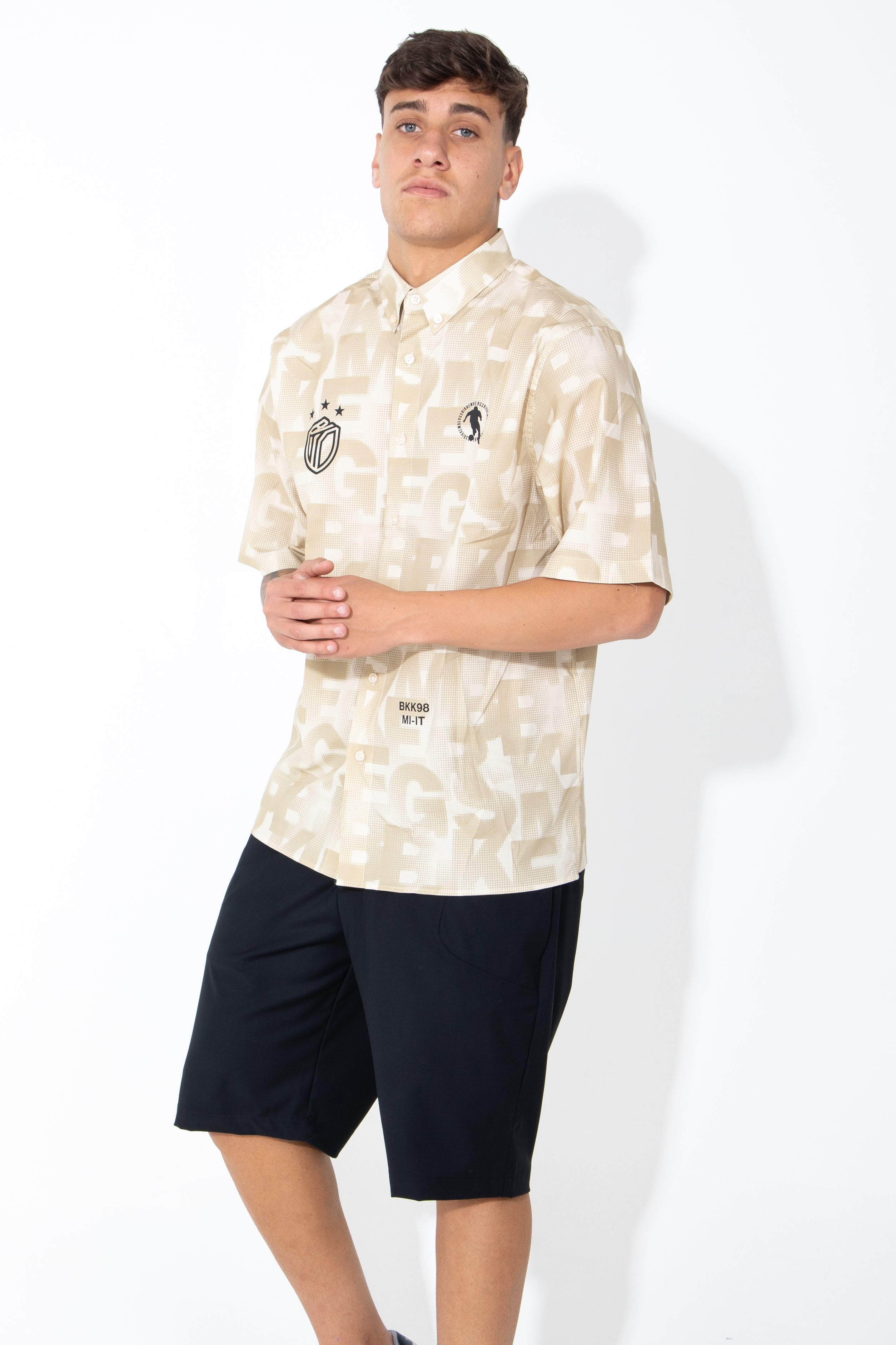 Camicia a mezze maniche con logo