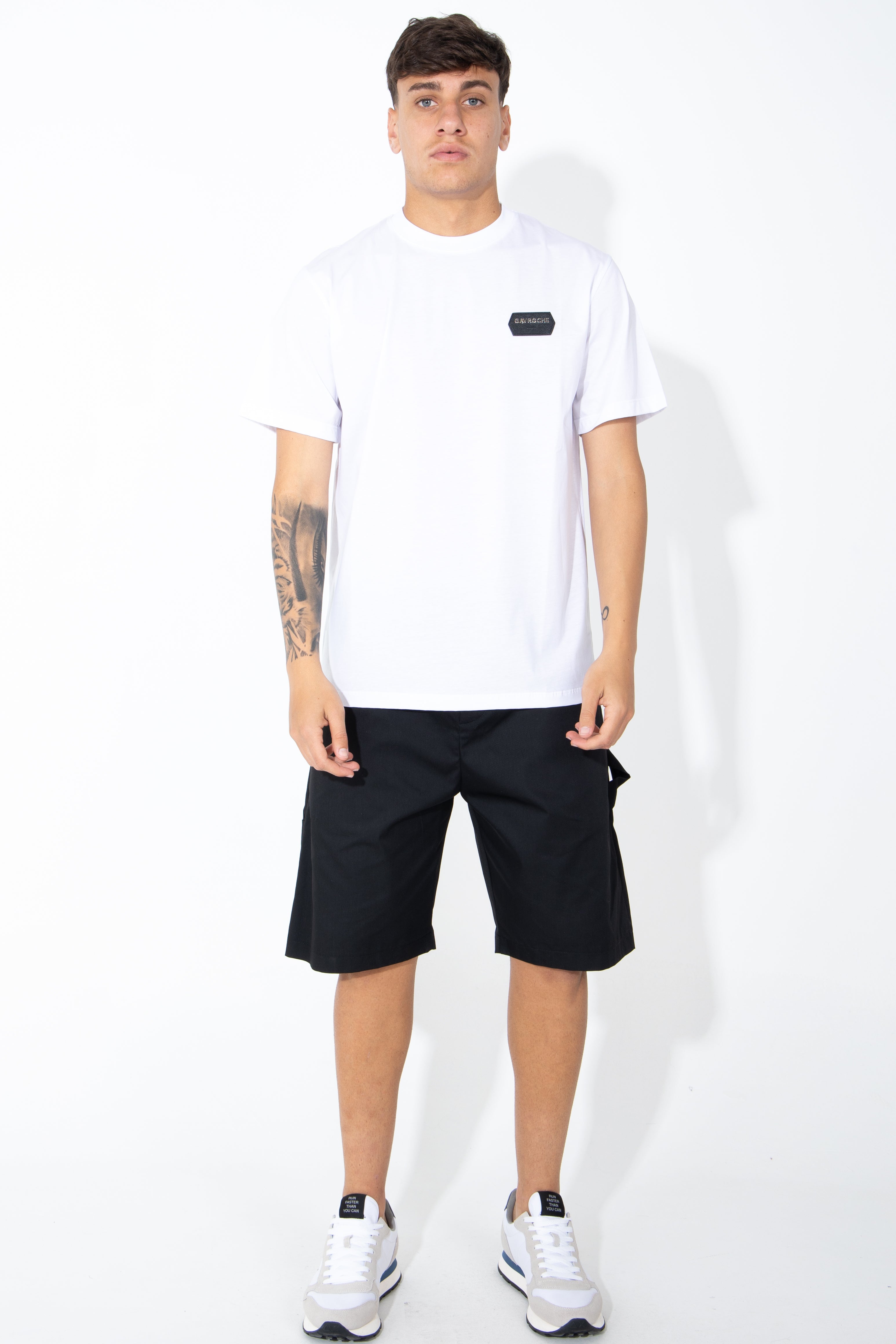 Bermuda a gamba dritta