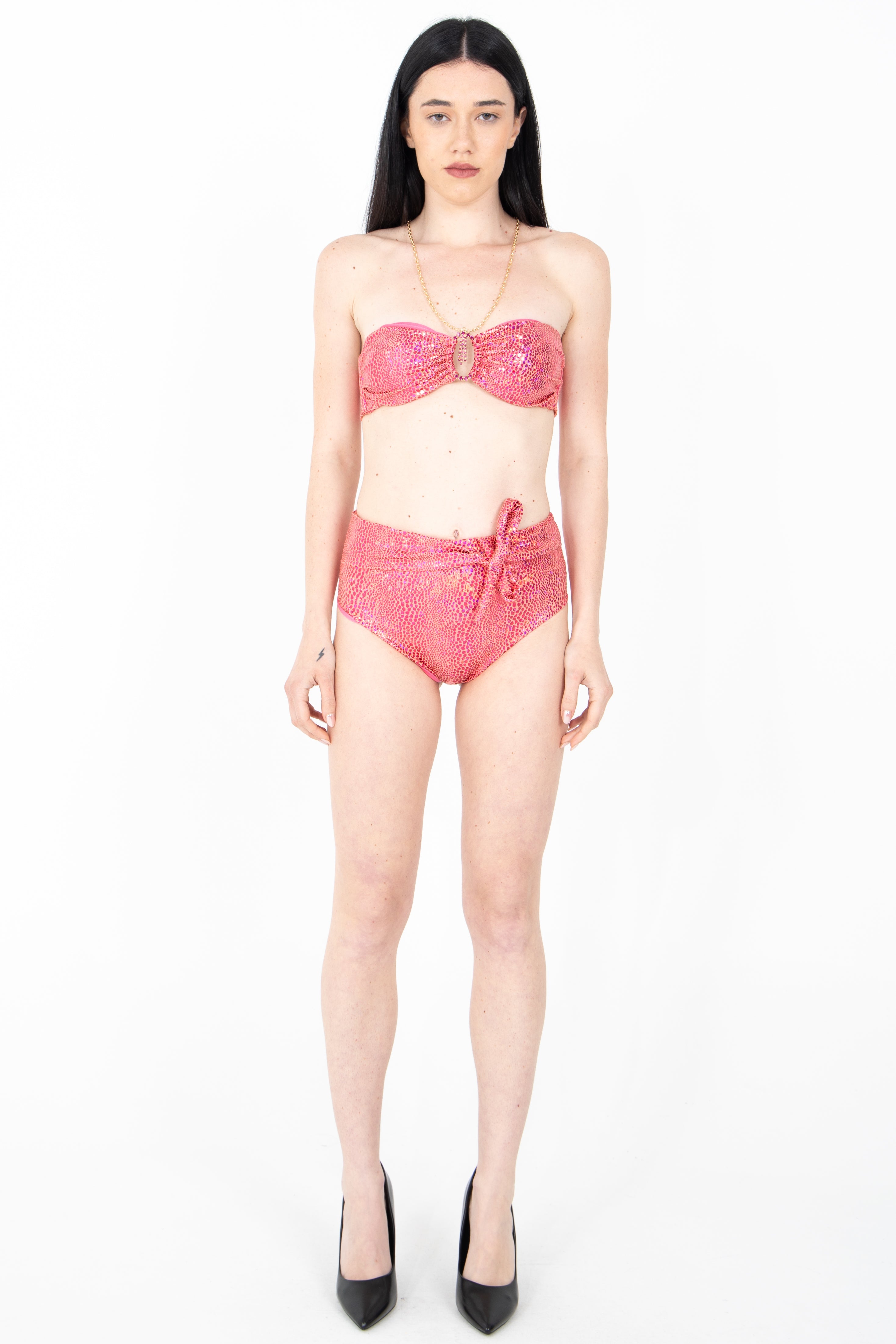 Costume bikini metallizzato con slip alto