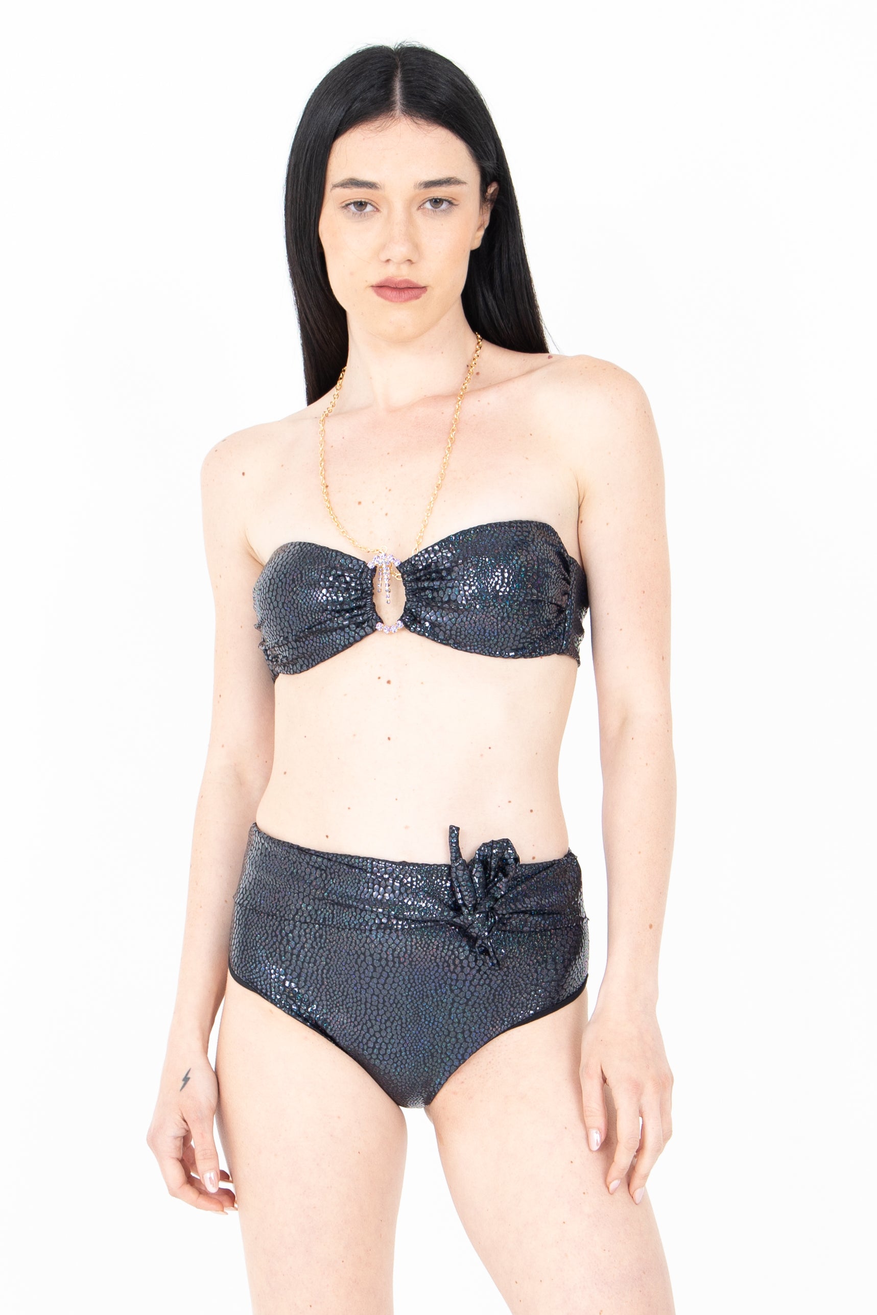 Costume bikini metallizzato con slip alto