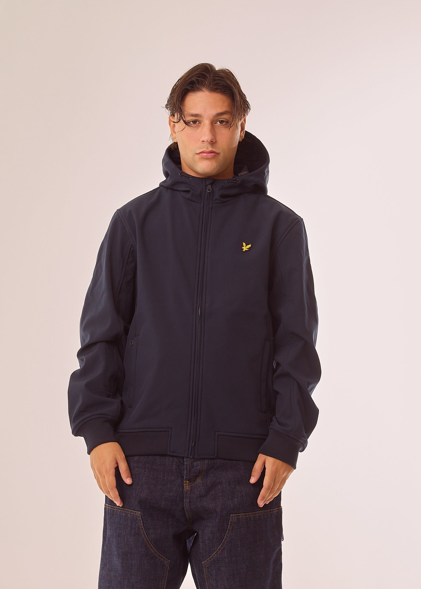 Giubbino in softshell con cappuccio