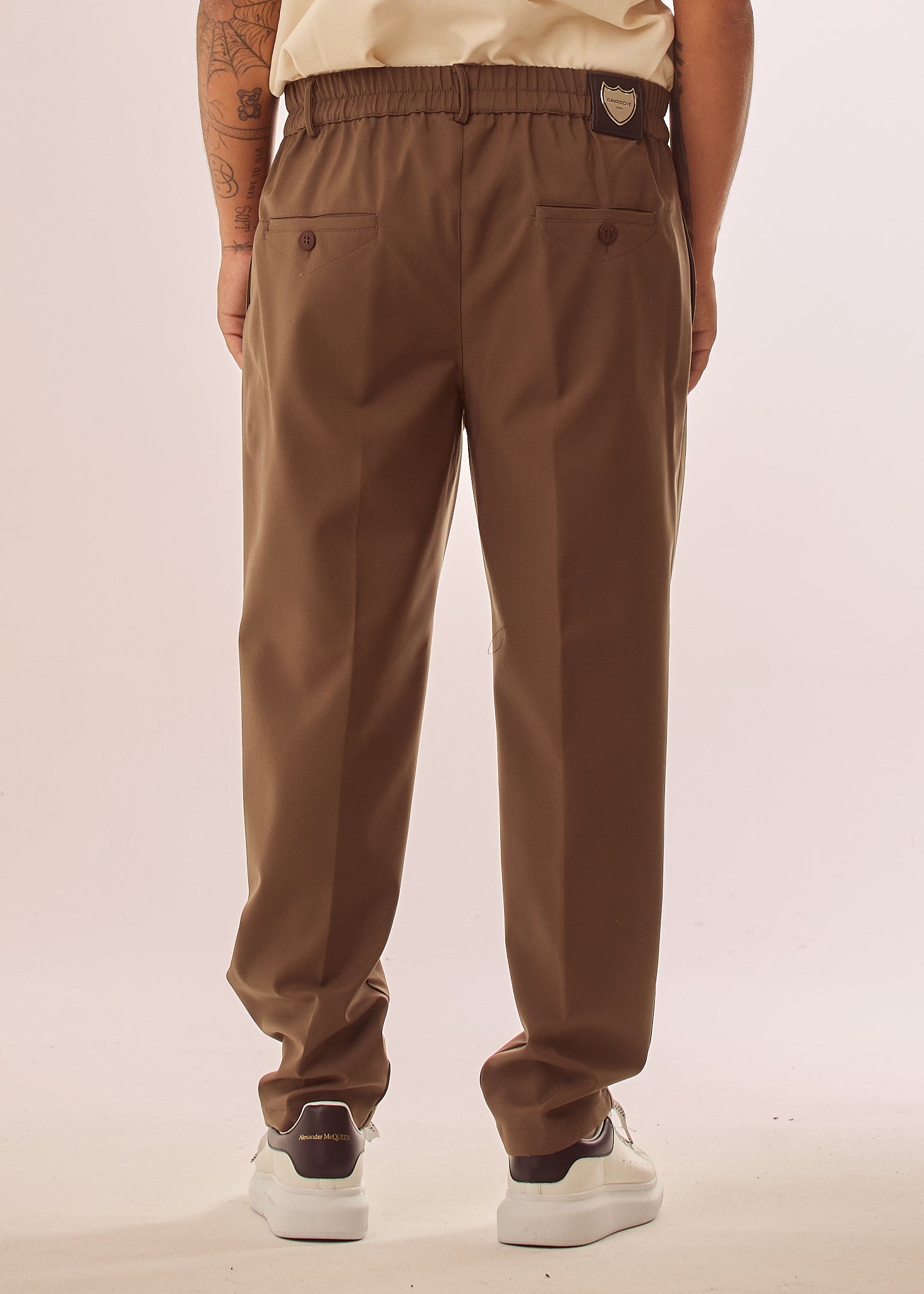 Pantalone a taglio classico