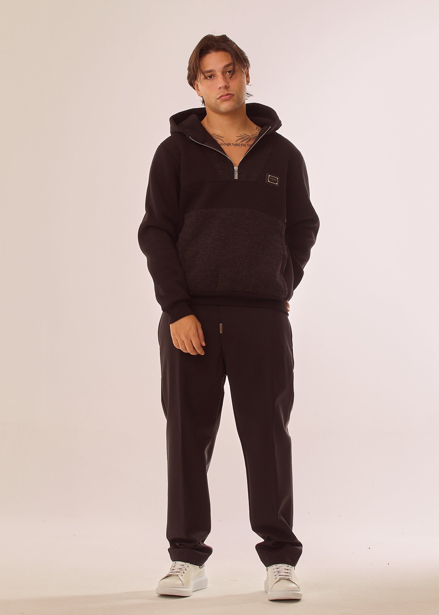 Pantalone a taglio classico