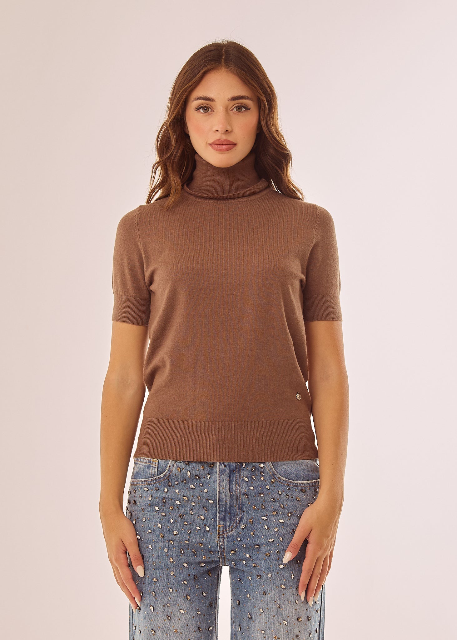 Maglia dolcevita a mezze maniche