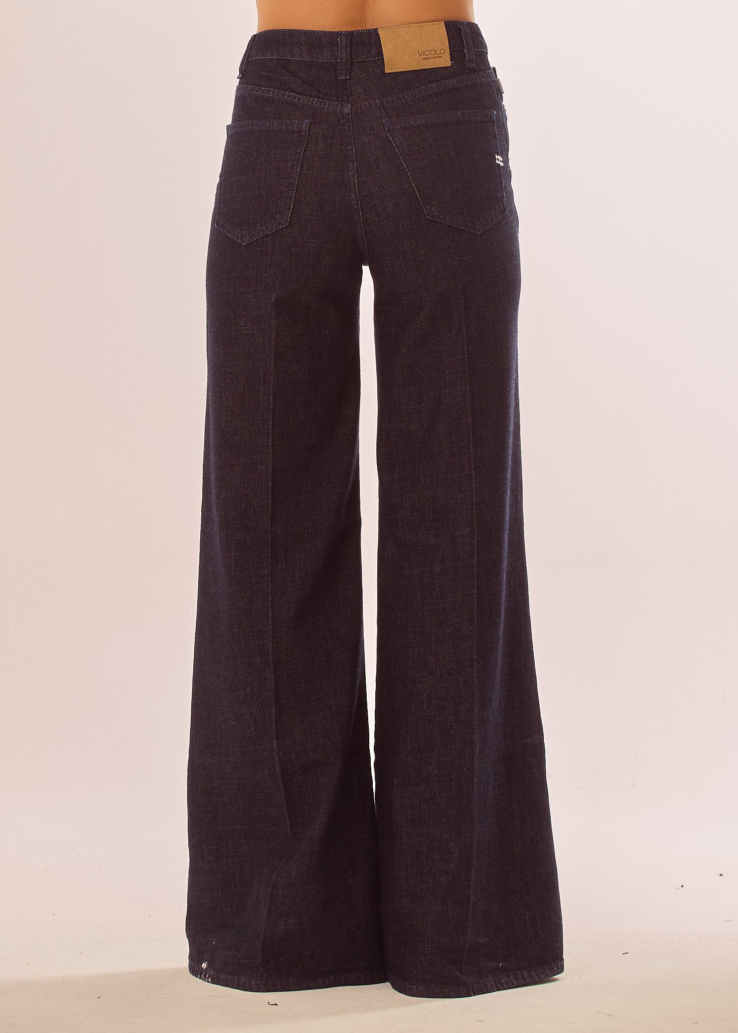 Jeans elegante a zampa
