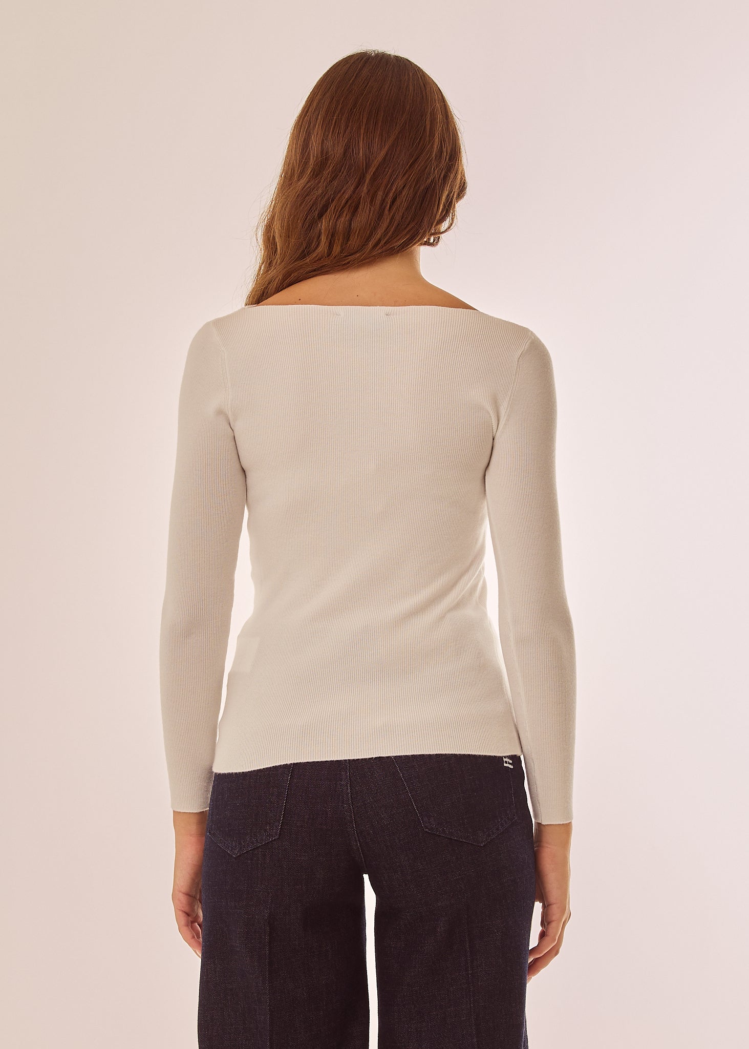 Maglia a costine con incrocio