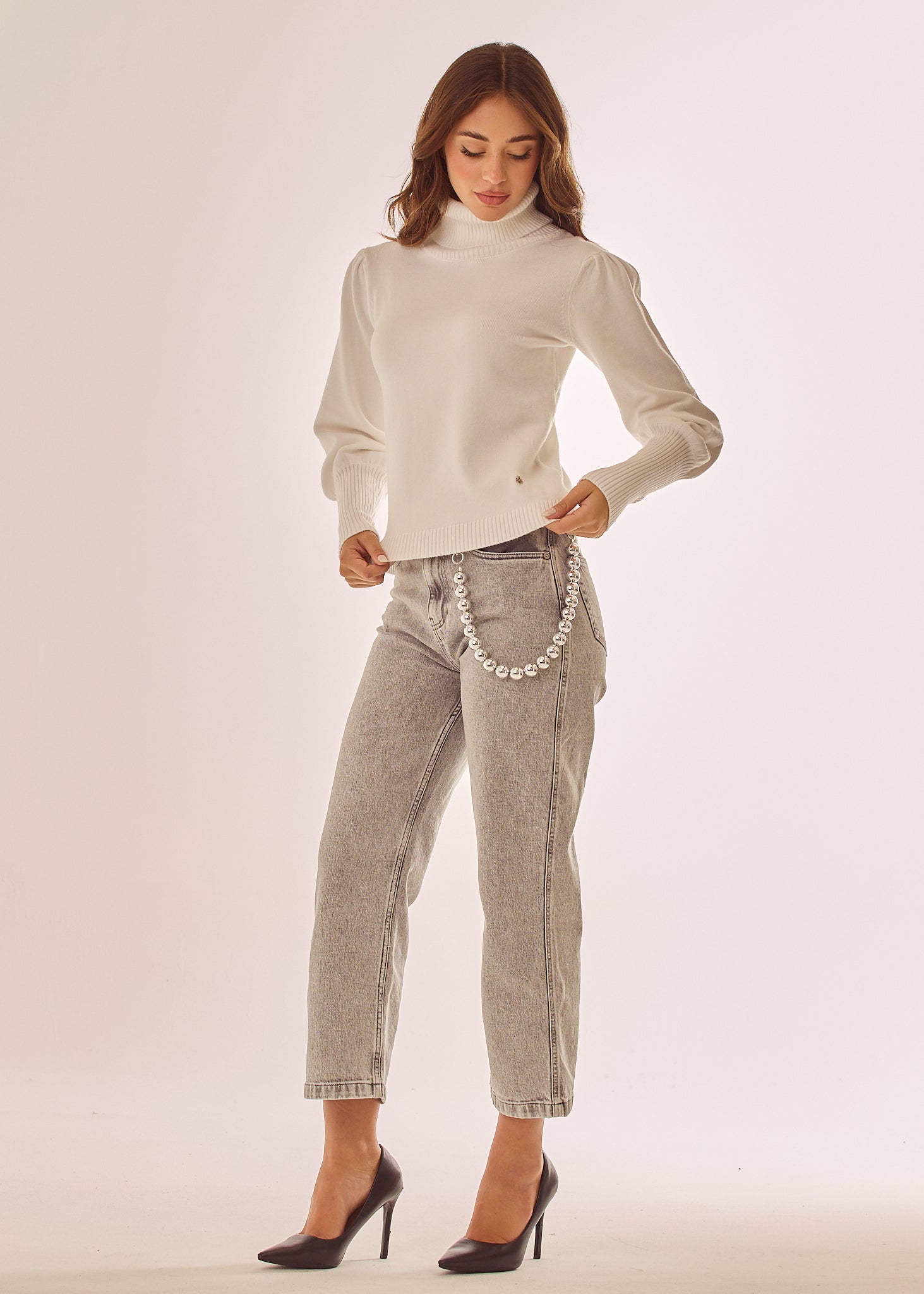 Maglia dolcevita con maniche lunghe a sbuffo