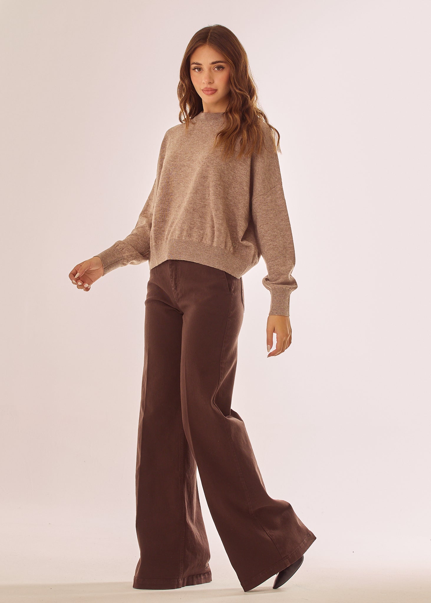 Jeans a zampa in tinta unita