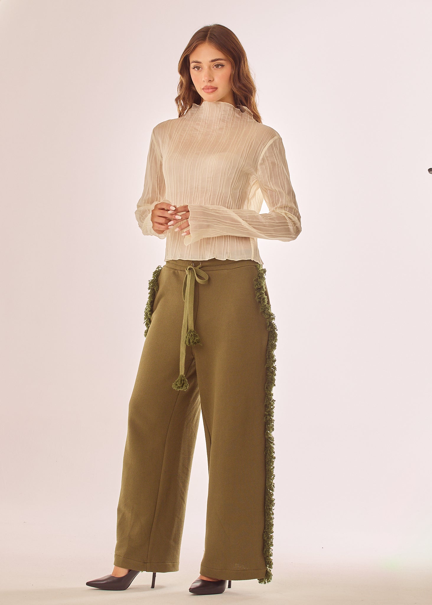 Pantalone palazzo con frange laterali