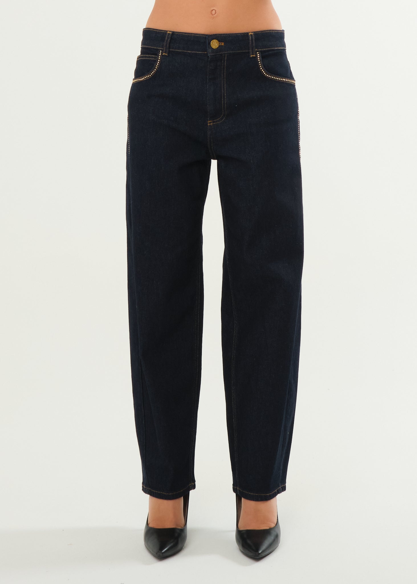 Jeans a gambe ampie con ricamo posteriore