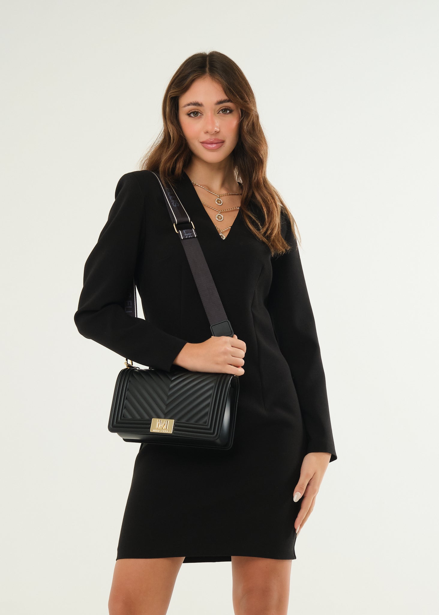Borsa Flat M25
