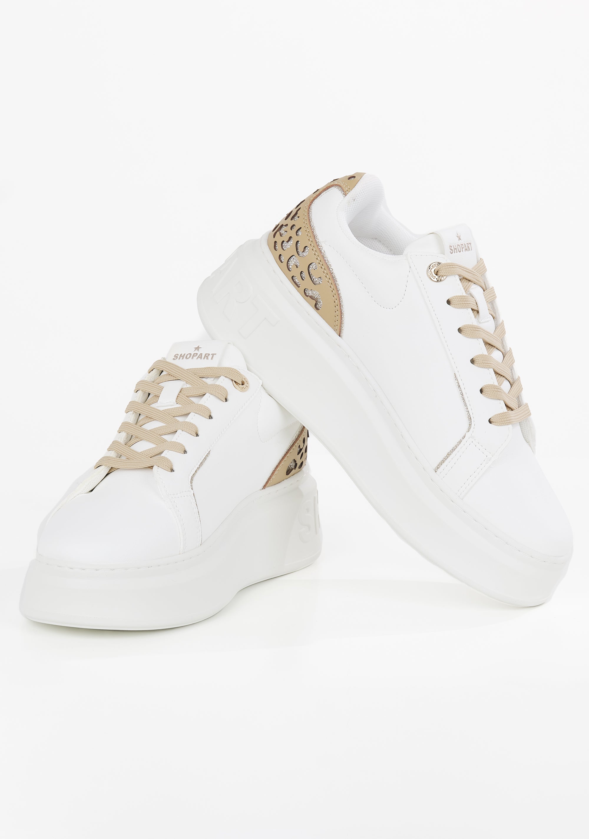 Sneakers platform
