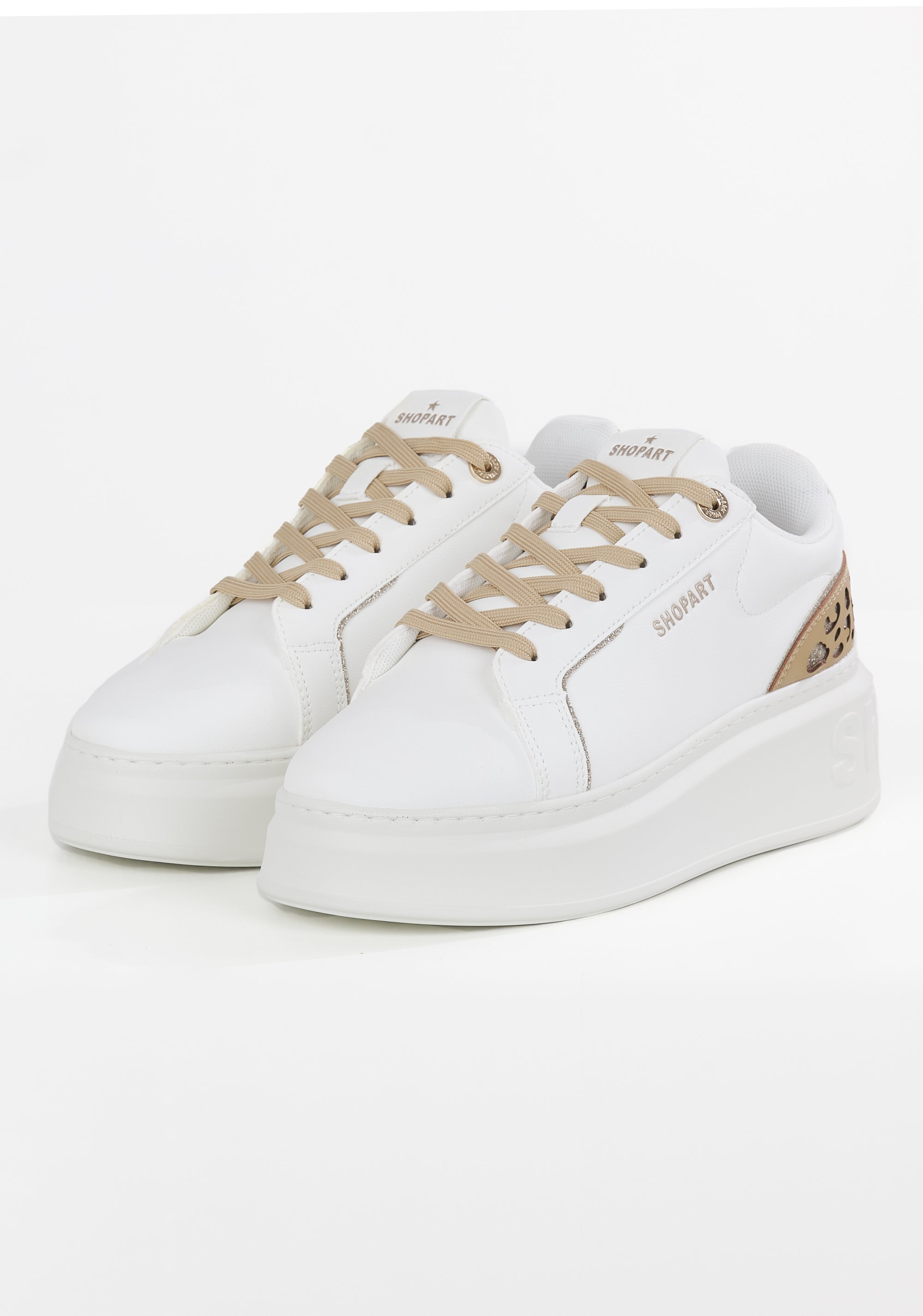 Sneakers platform
