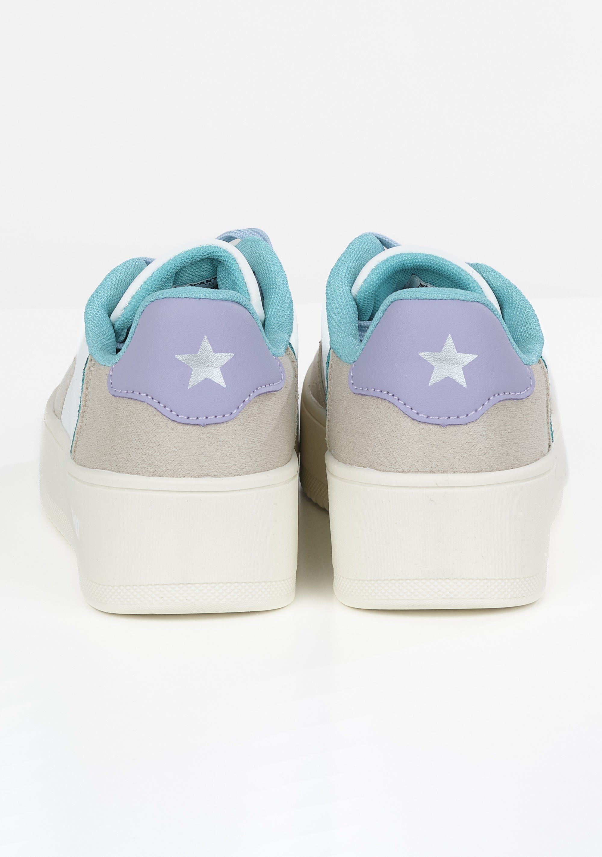 Sneakers platform