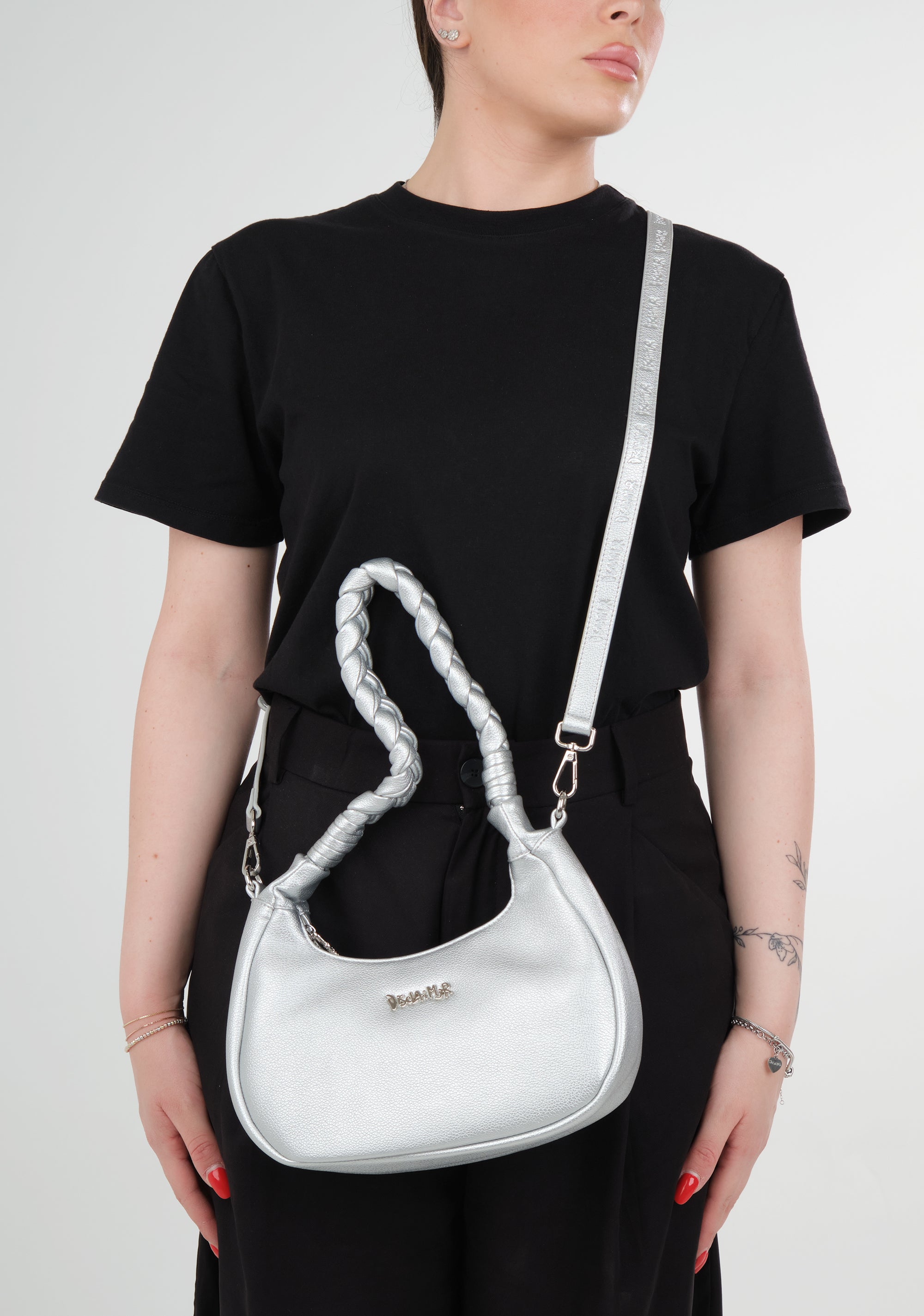 Borsa a mezzaluna metallizata