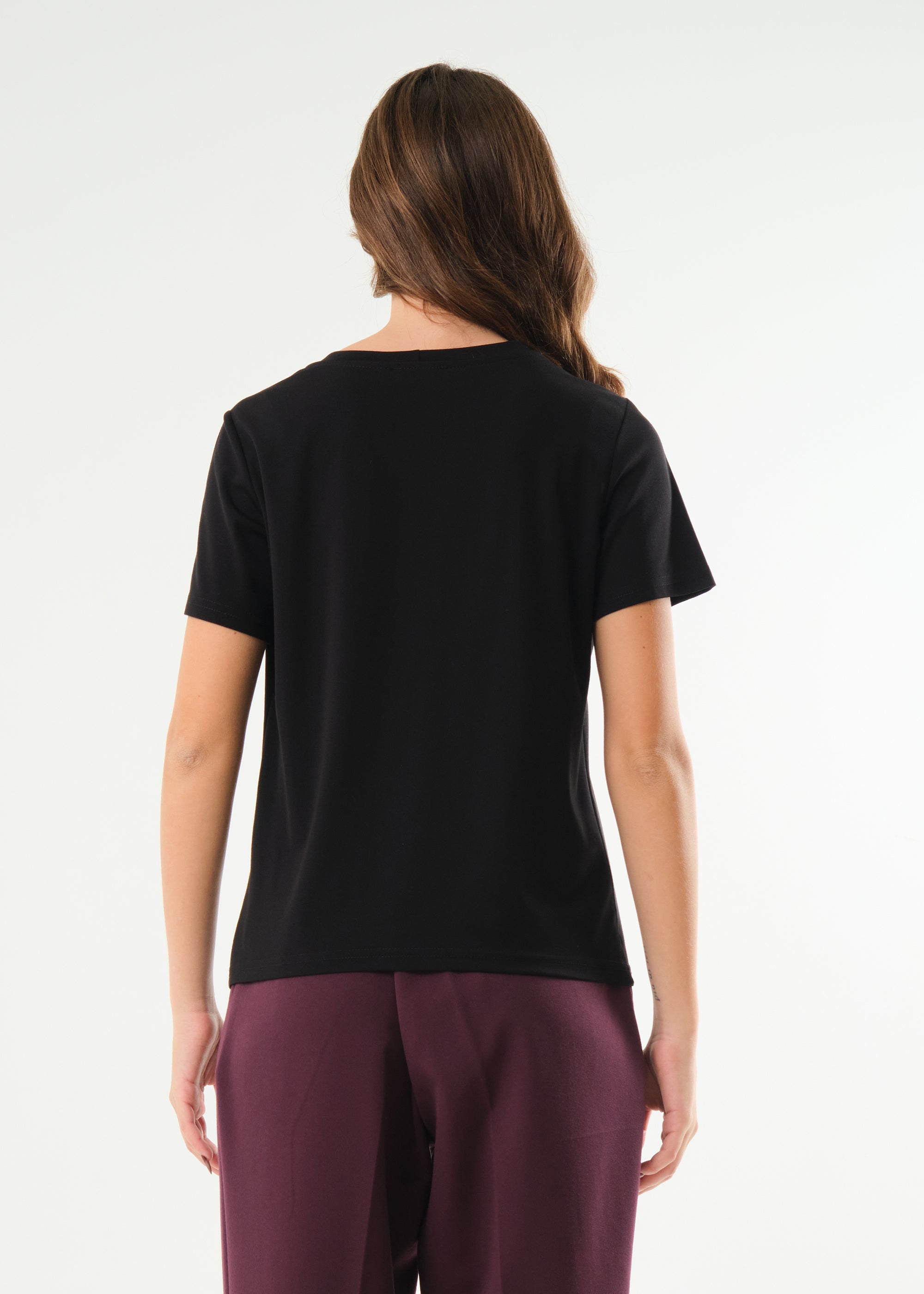 T-shirt con applicazioni