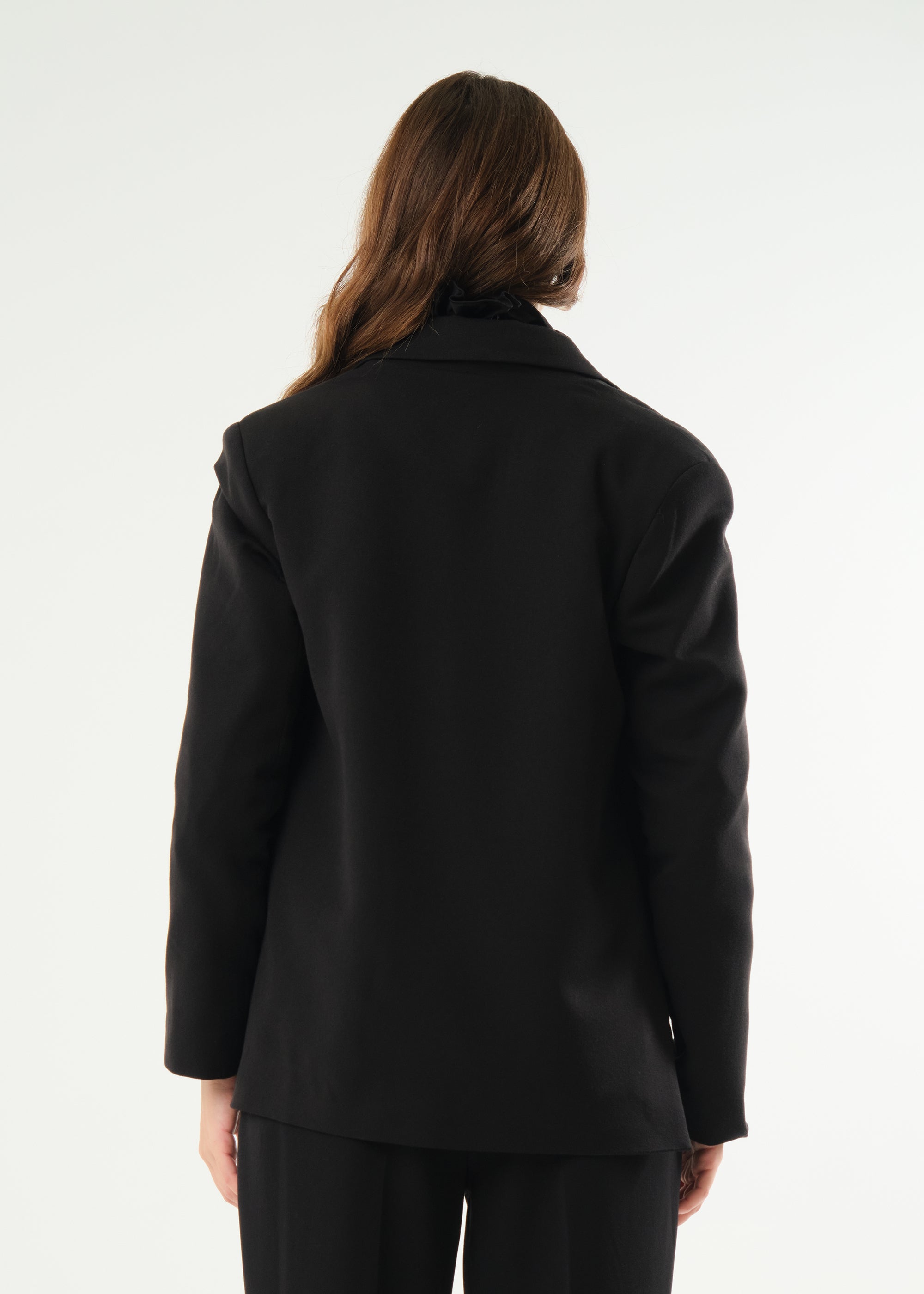 Giacca con ampi spacchi laterali