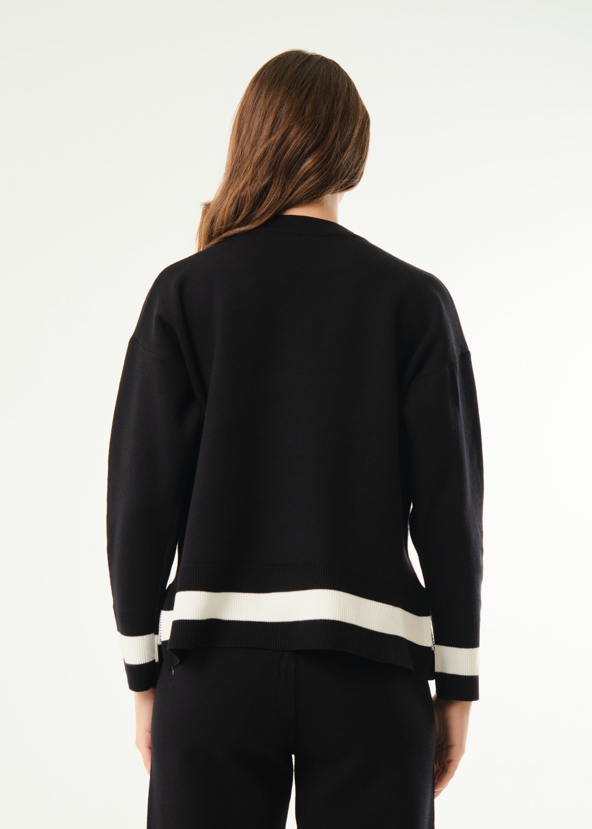 Maglia con profili a contrasto