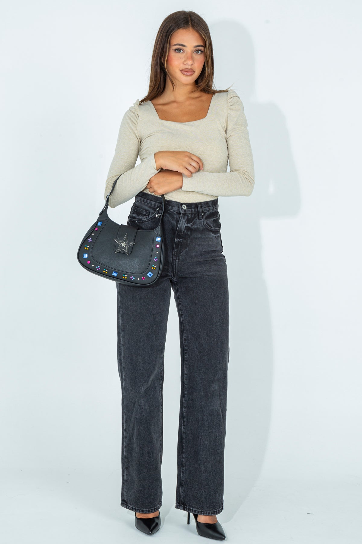 Shoulder bag with applications