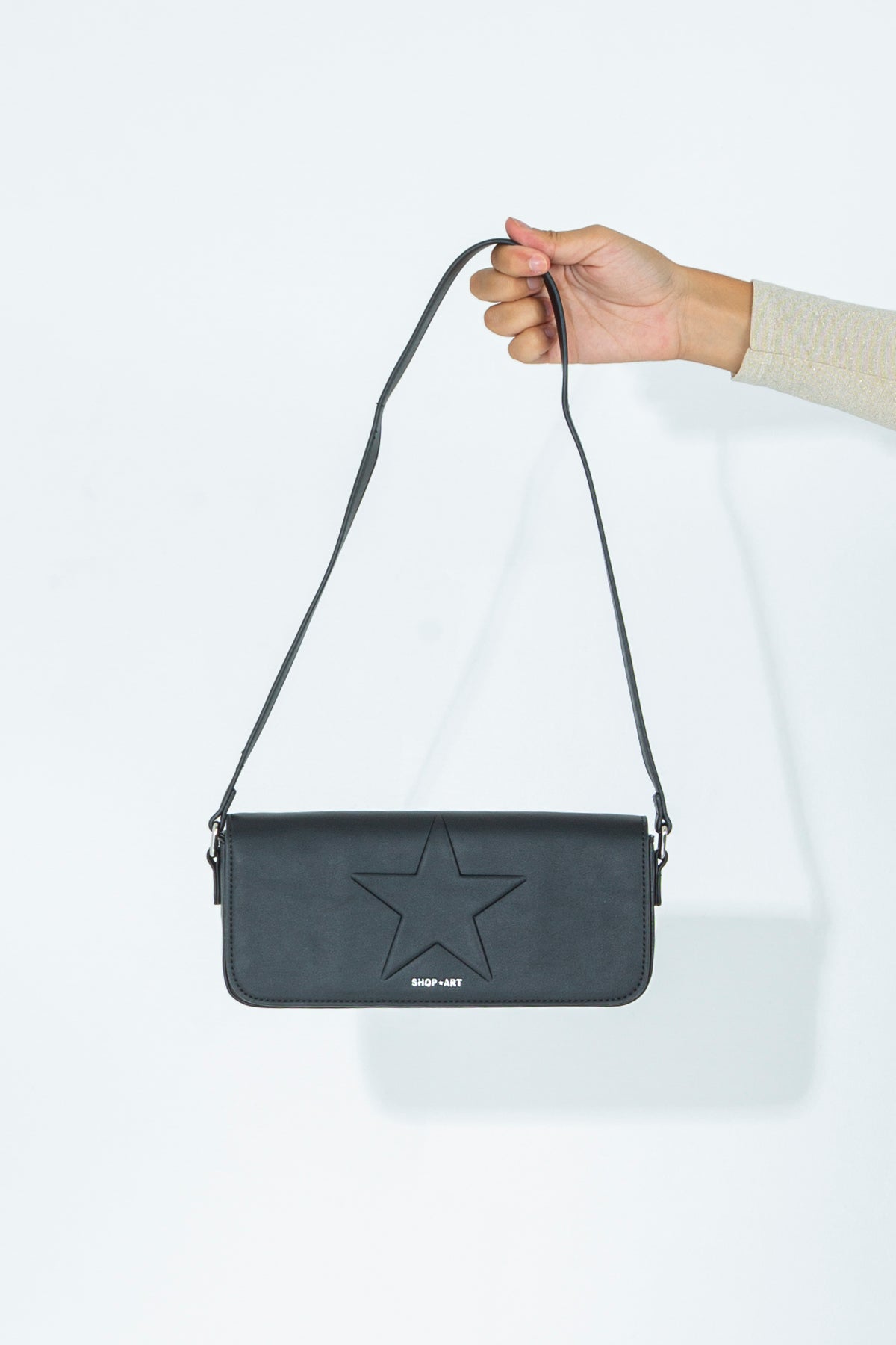 Shoulder baguette bag