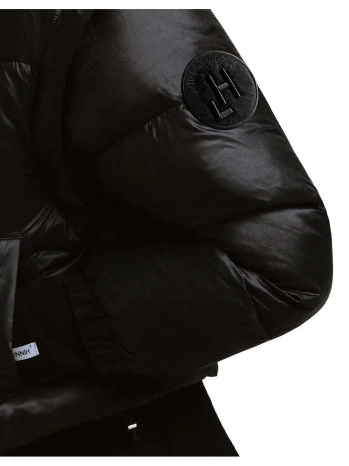 Short down jacket with removable sleeves