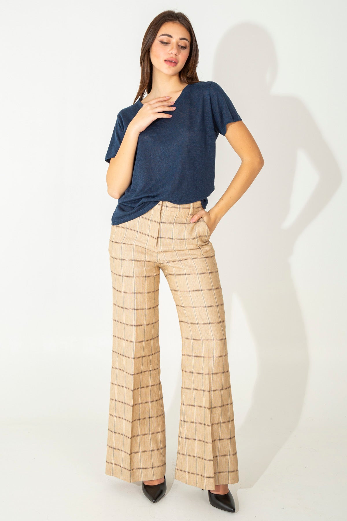 Pantaloni palazzo check in tela di lino