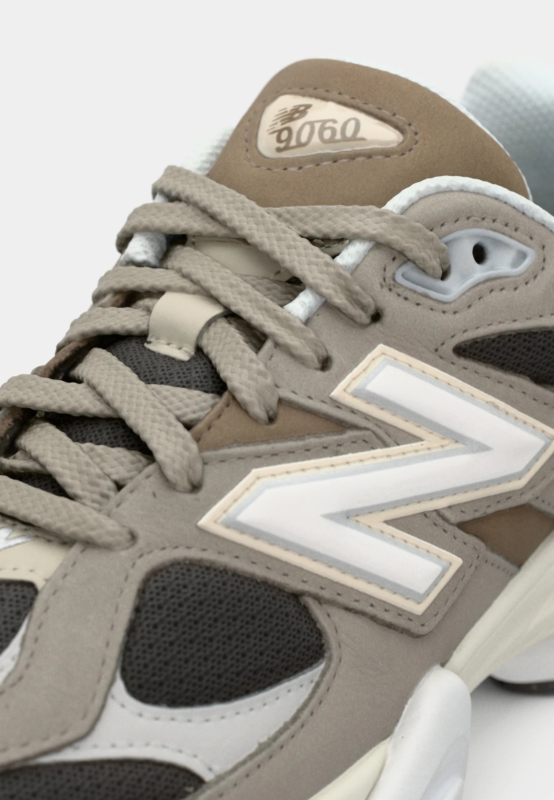 Sneakers U9060