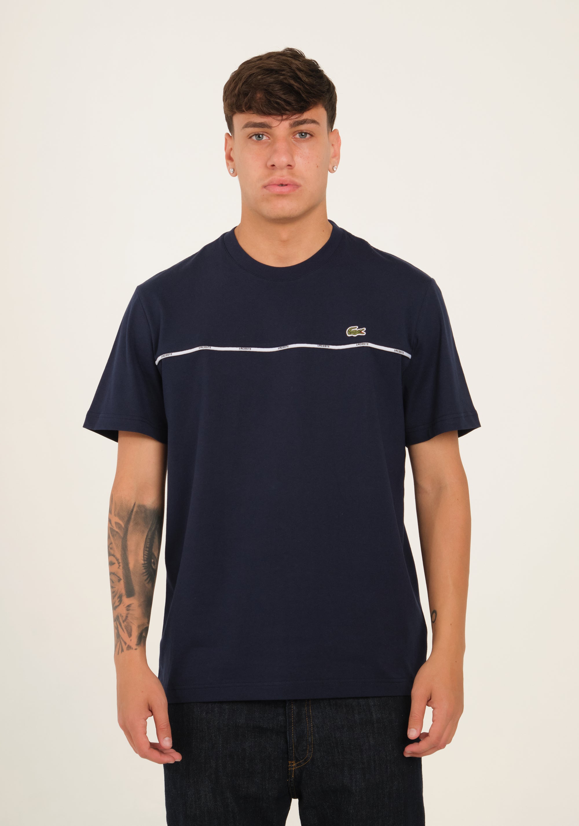 T-shirt in jersey con bordo