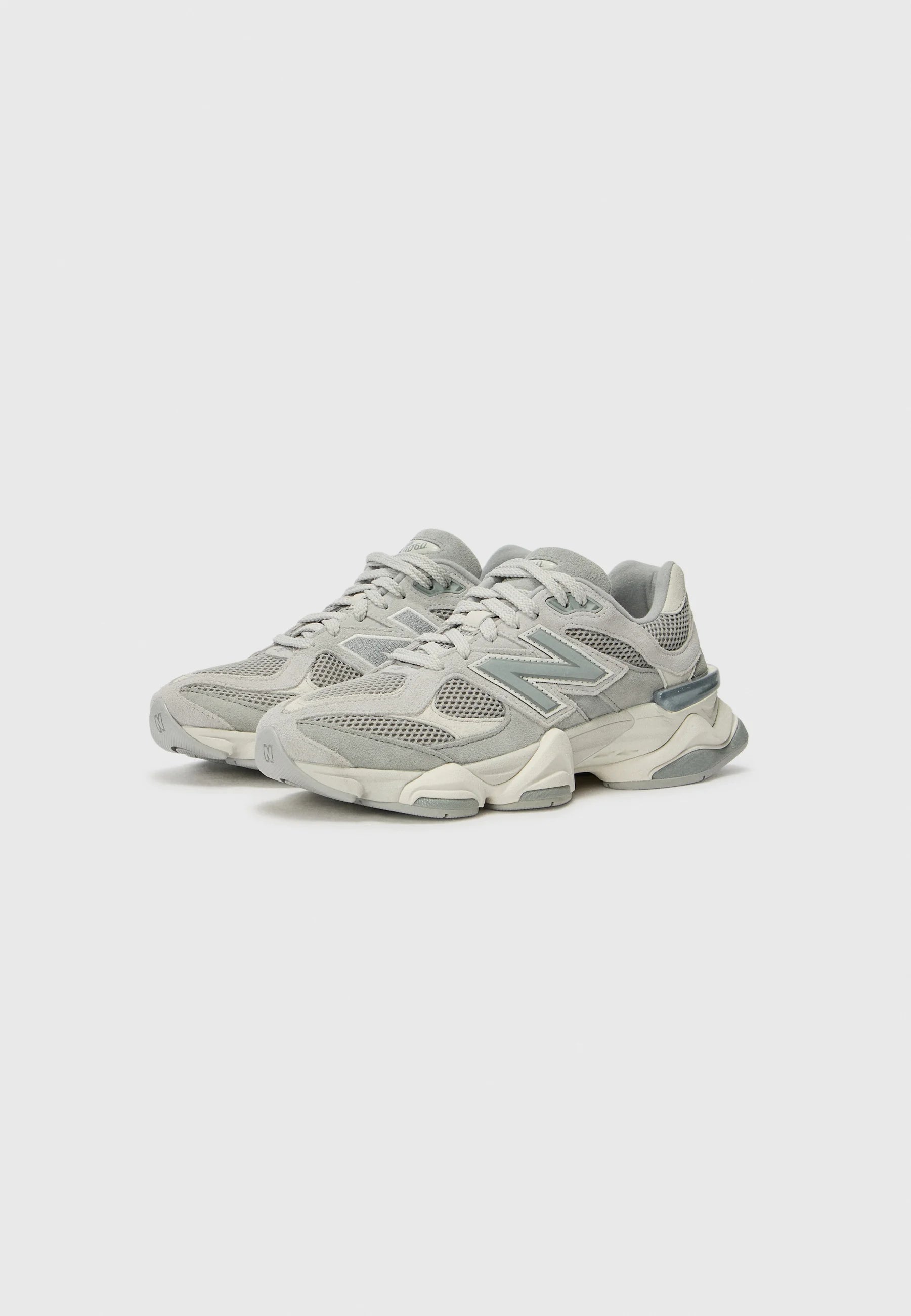 Sneakers 9060