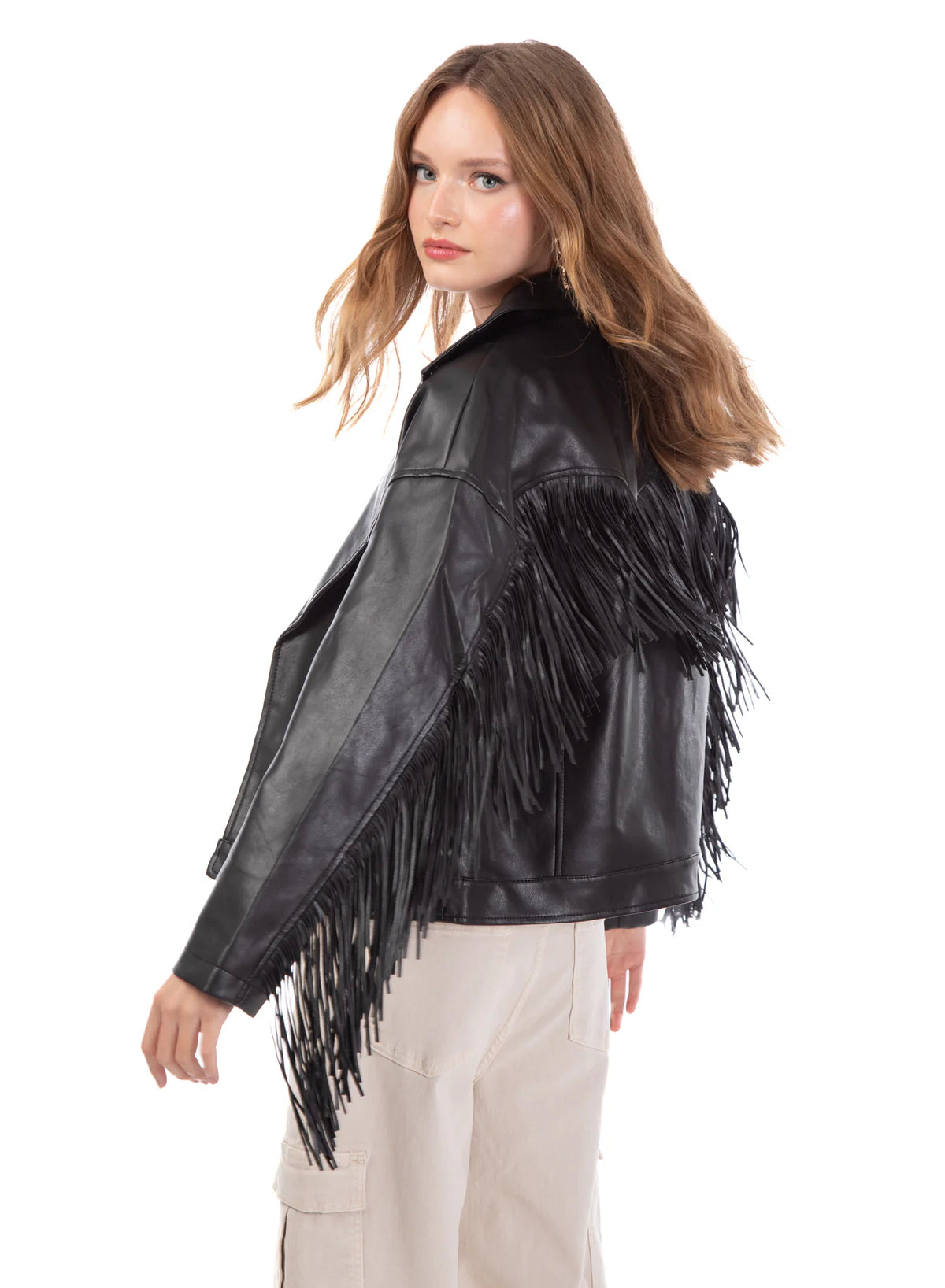 Giacca in eco-pelle con frange