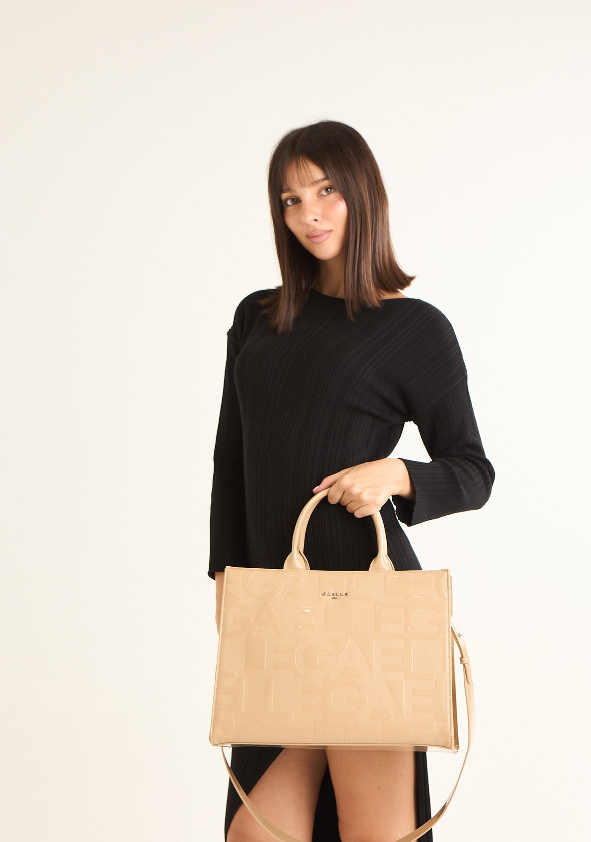Borsa maxi shopper con lettering in vernice