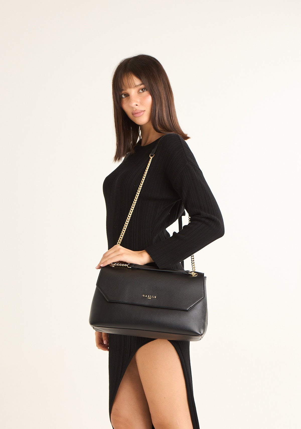 Borsa maxi a spalla con tracolla a catena