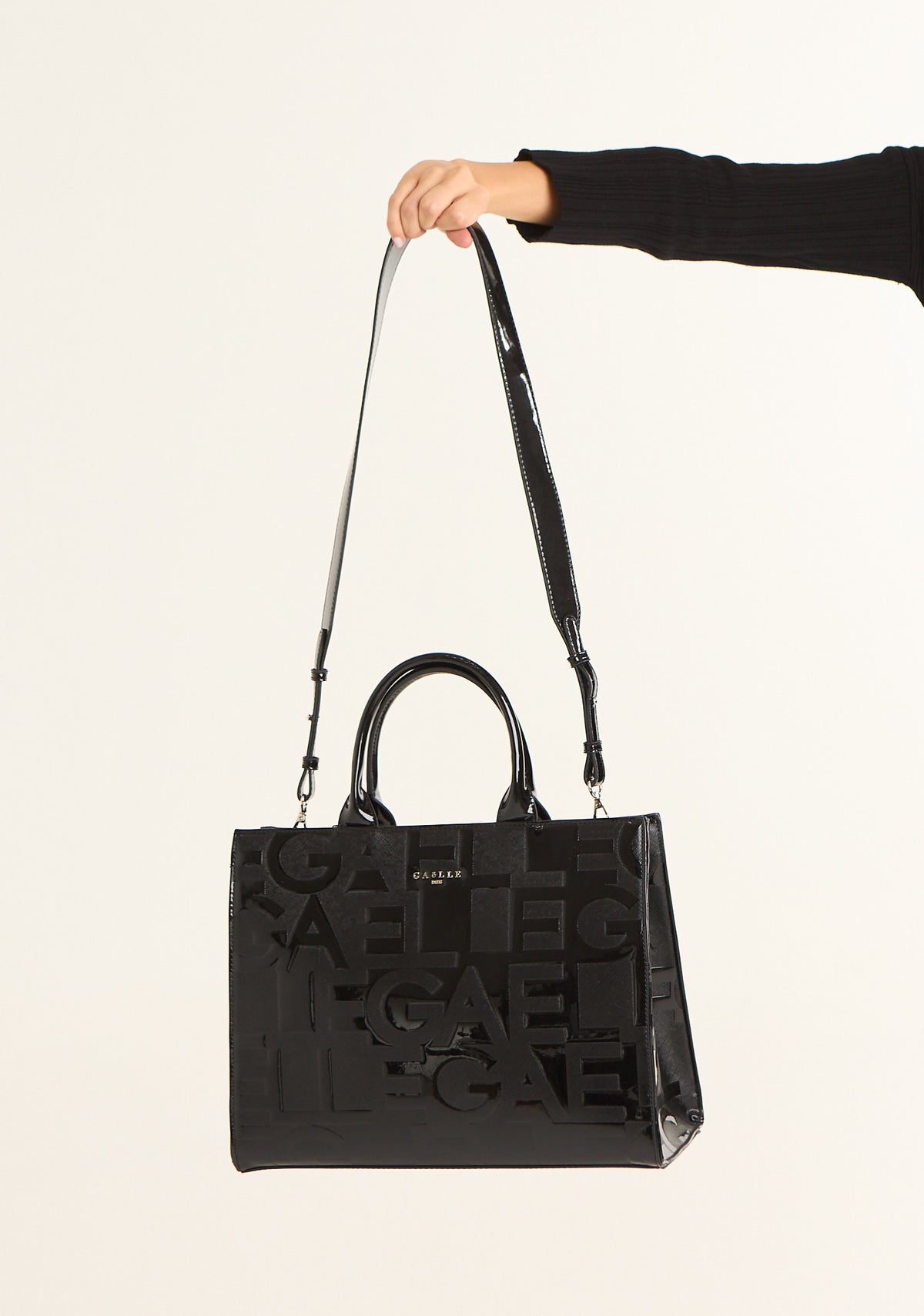 Borsa maxi shopper con lettering in vernice