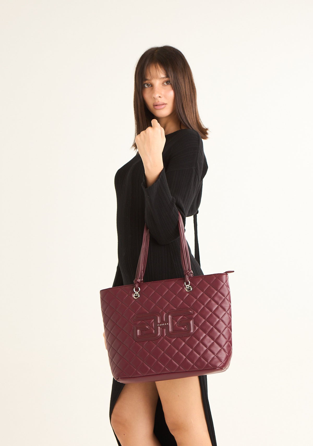 Borsa maxi shopper matelasse' con patch logato