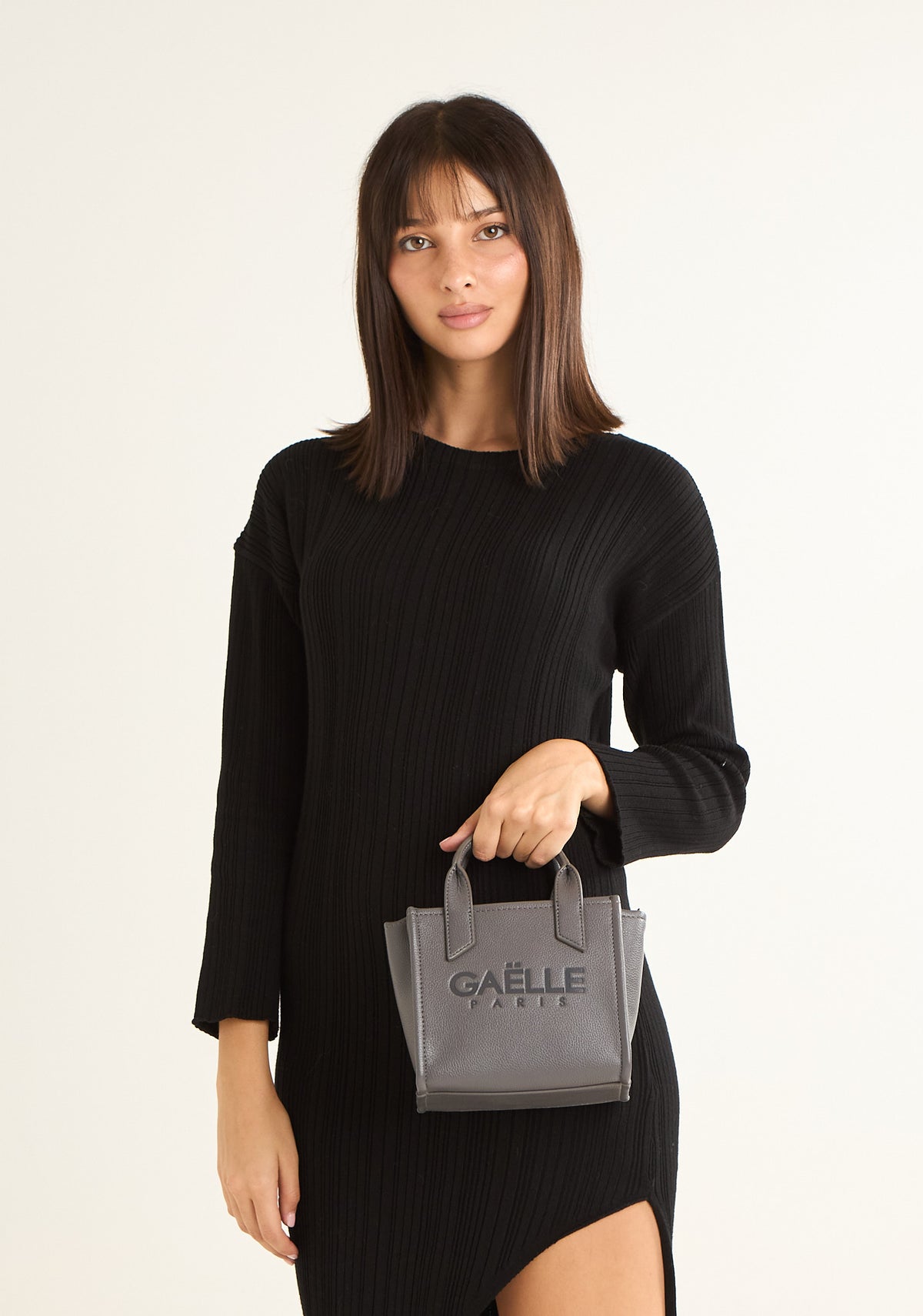 Borsa mini a mano con maxilogo