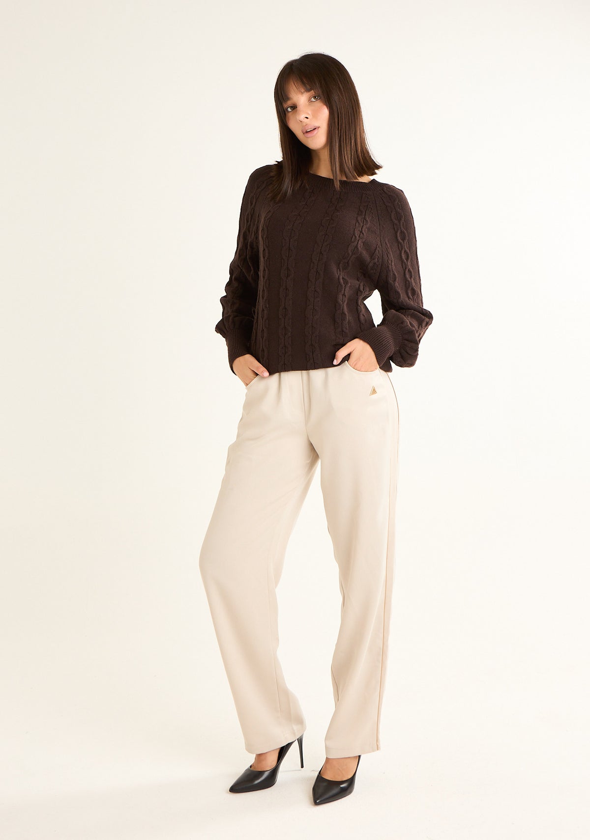 Pantalone morbido profilato