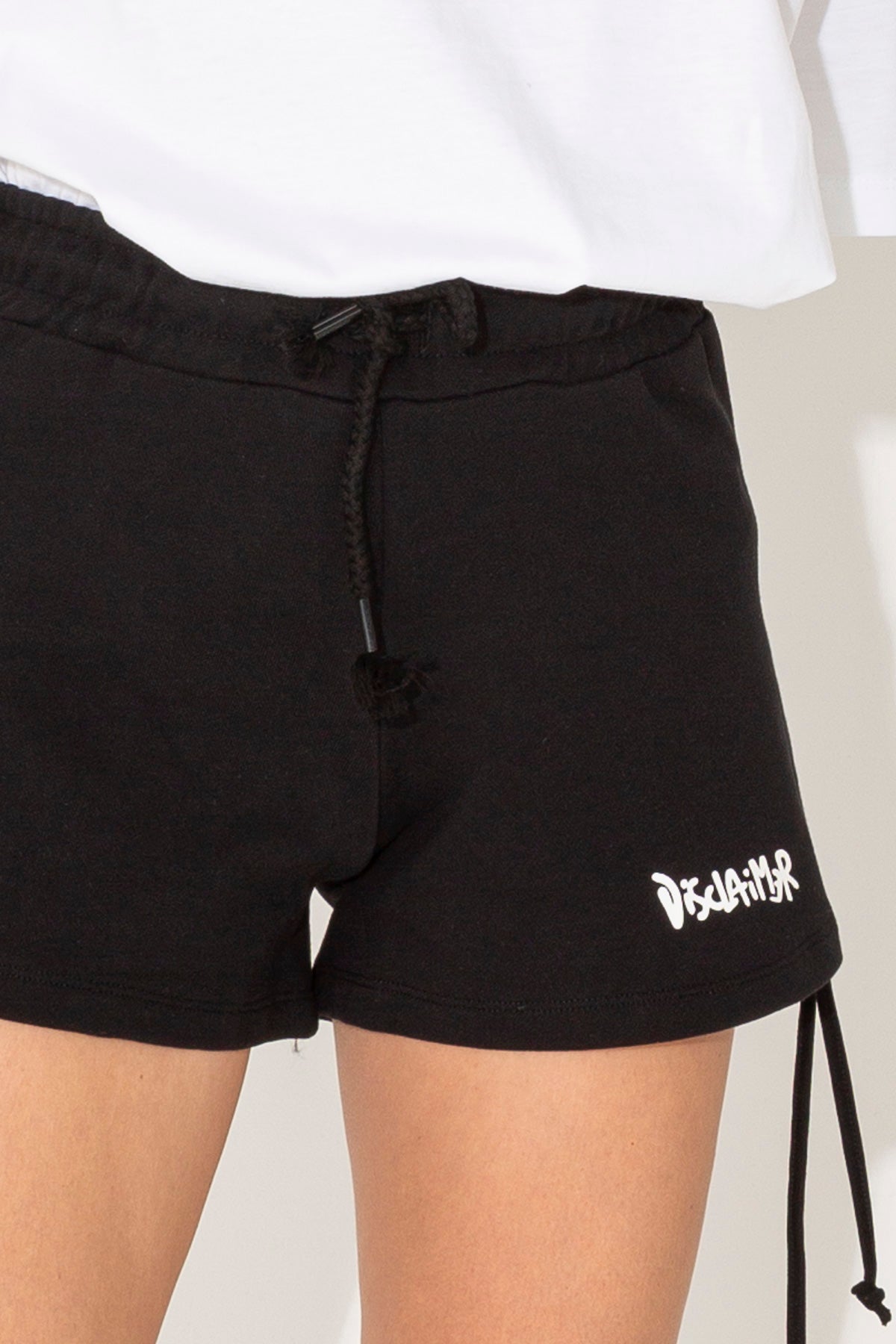 Shorts con coulisse laterale