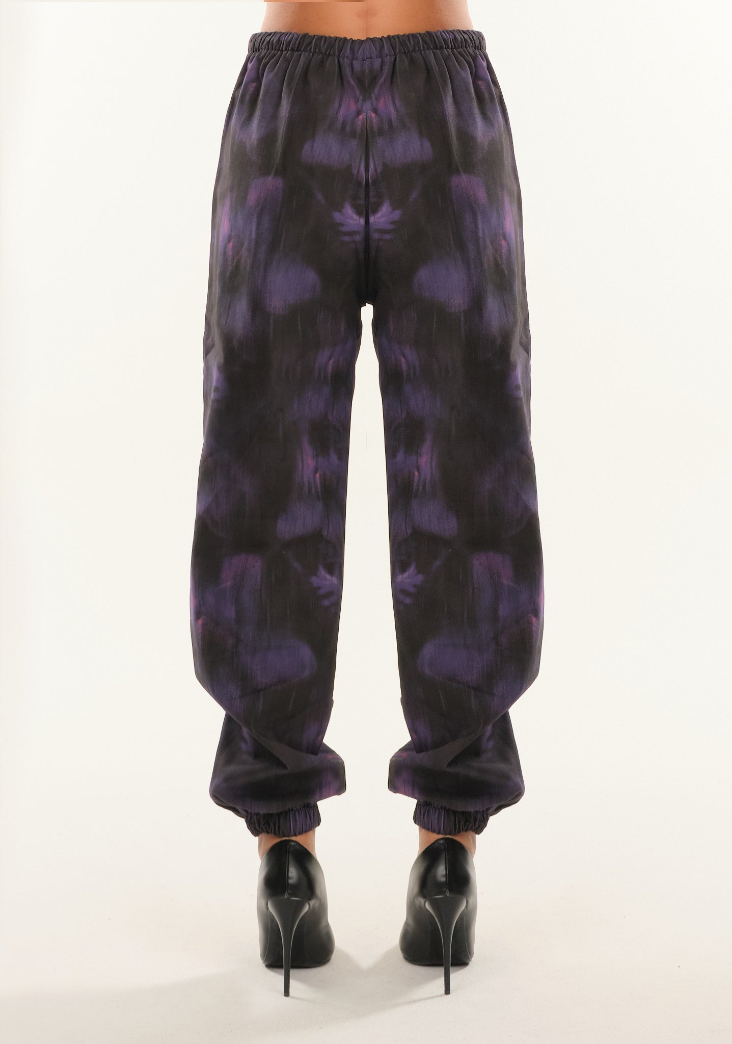 Pantalone baggy in gabardine