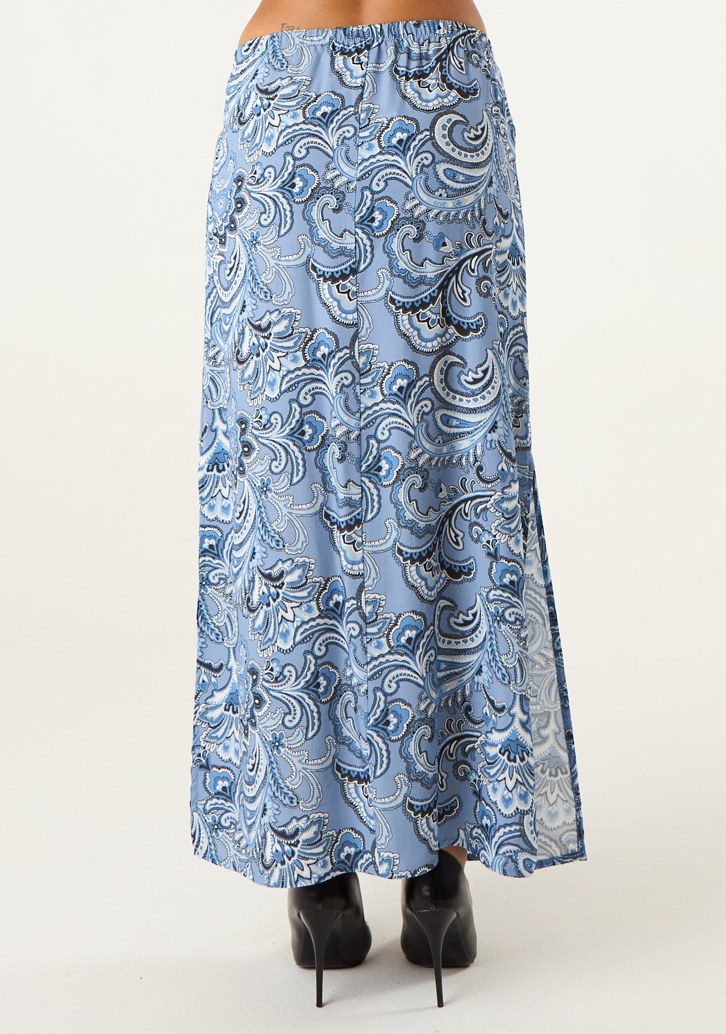 Gonna maxi in fantasia paisley