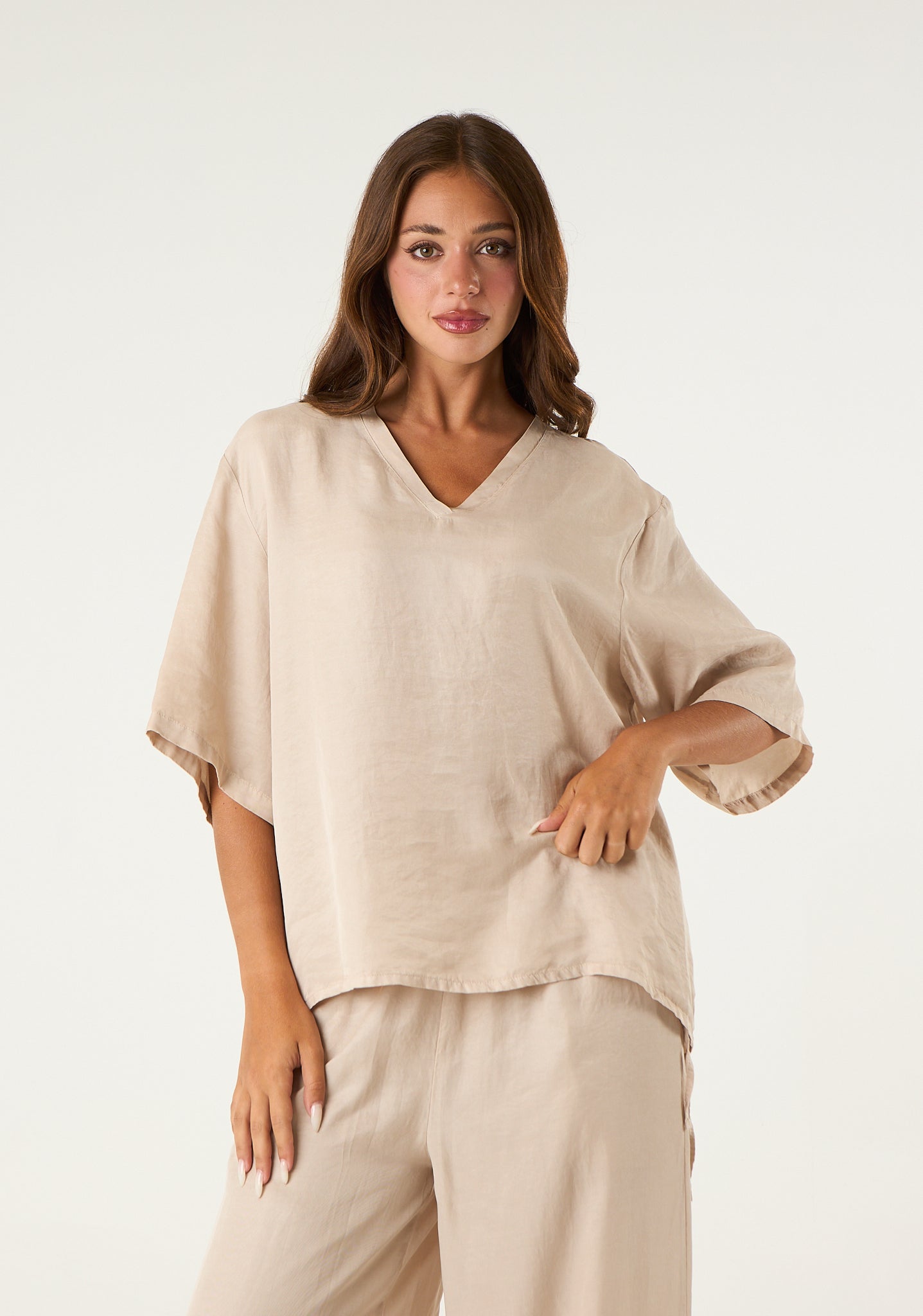 Maglia scollo a V in seta lavata