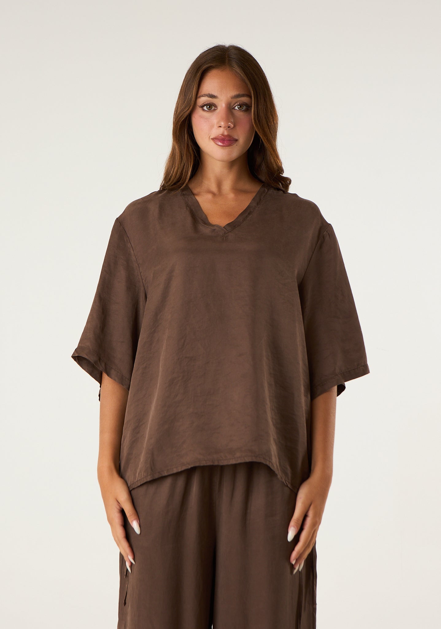 Maglia scollo a V in seta lavata