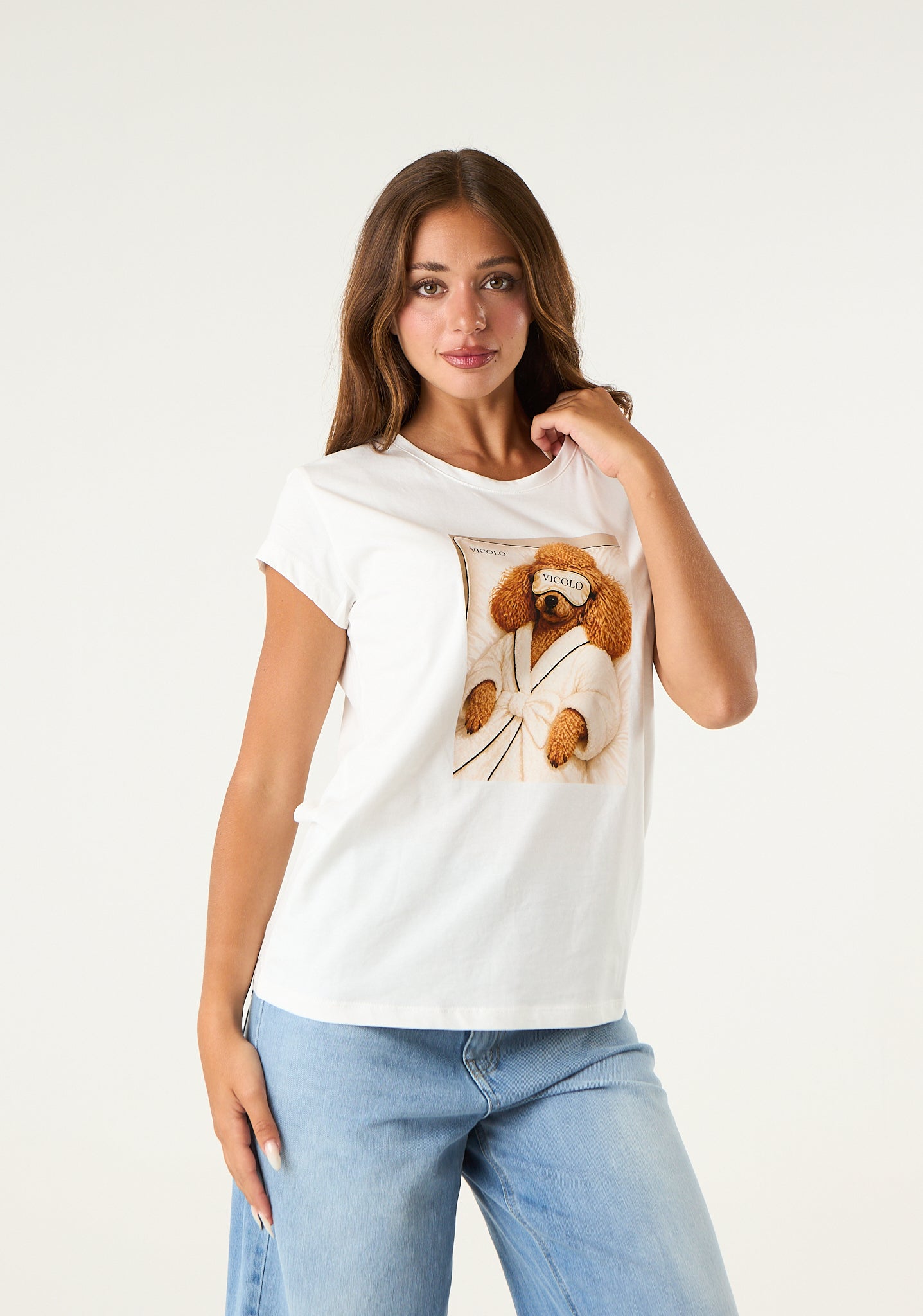 T-shirt con stampa e applicazioni frontali