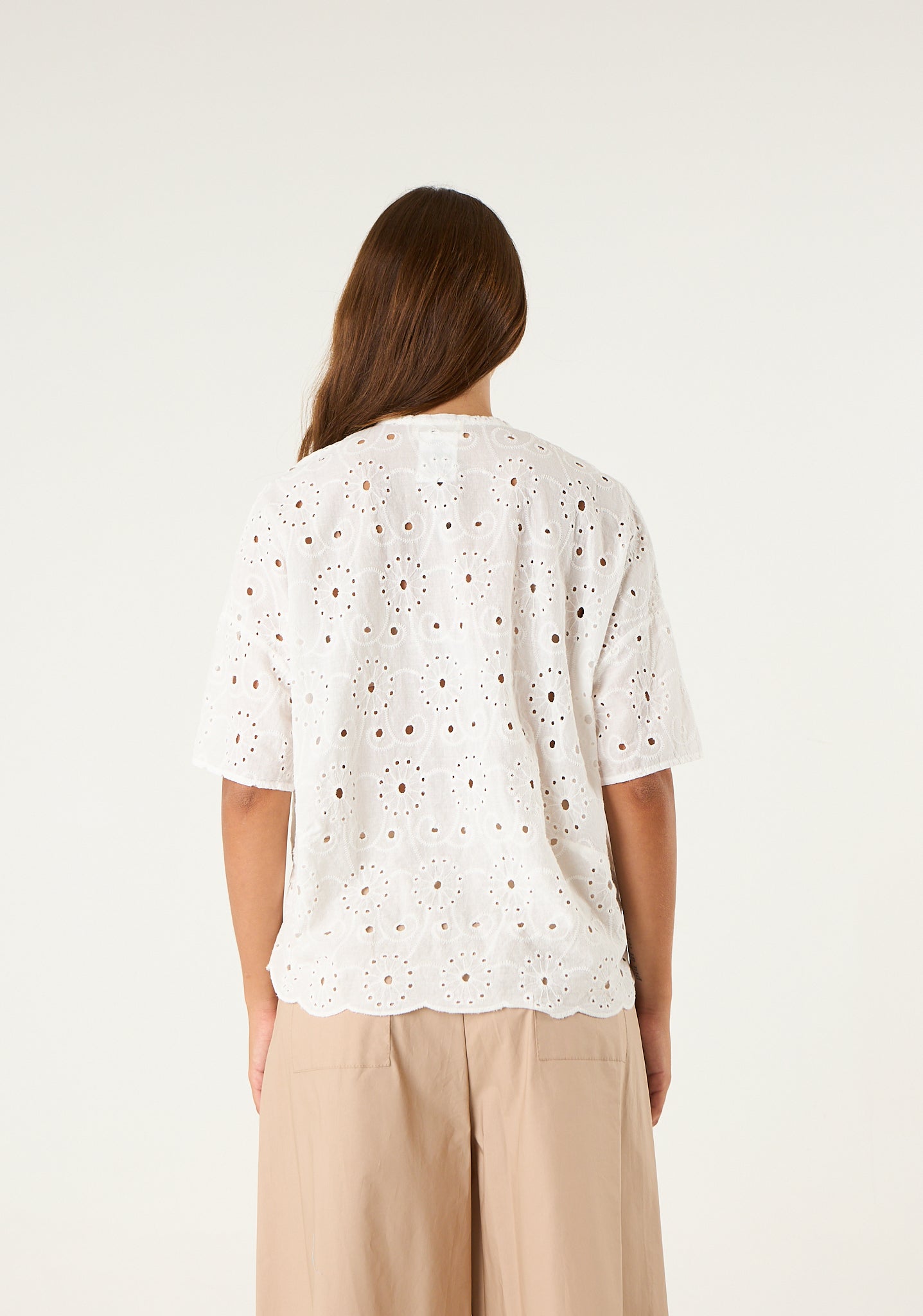 Top in pizzo sangallo