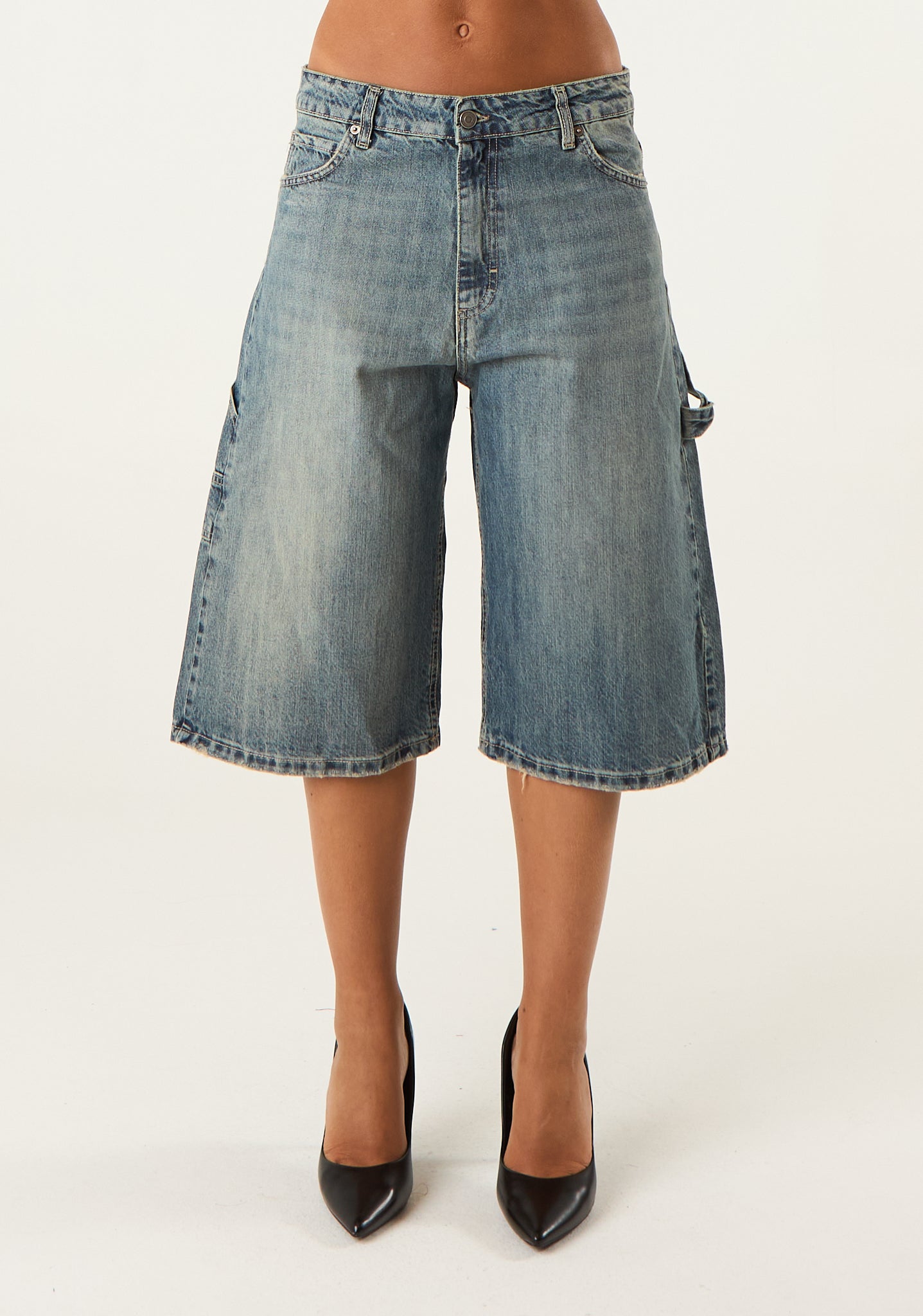 Bermuda di jeans