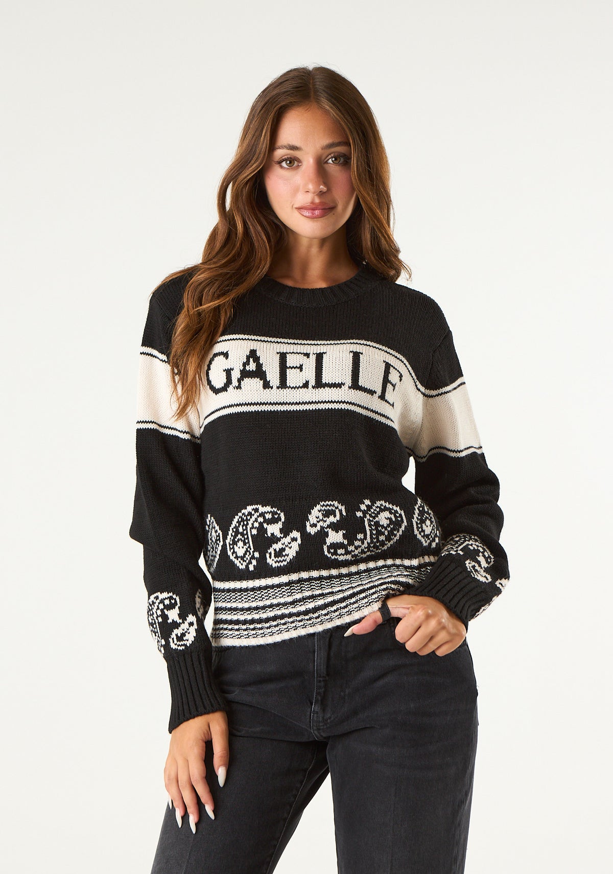 Pullover con fascia logata
